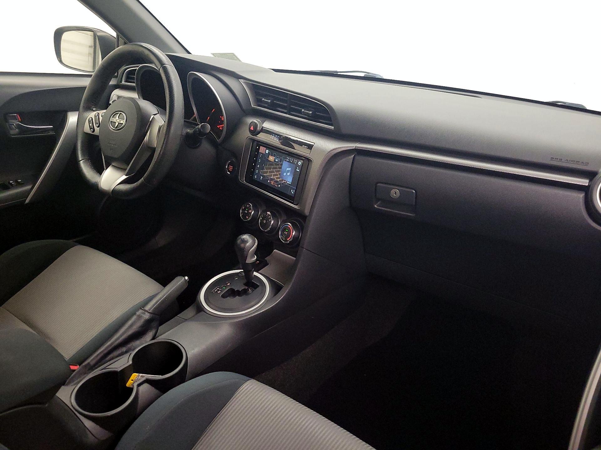 Thumbnail: 2016 Scion tC - 9