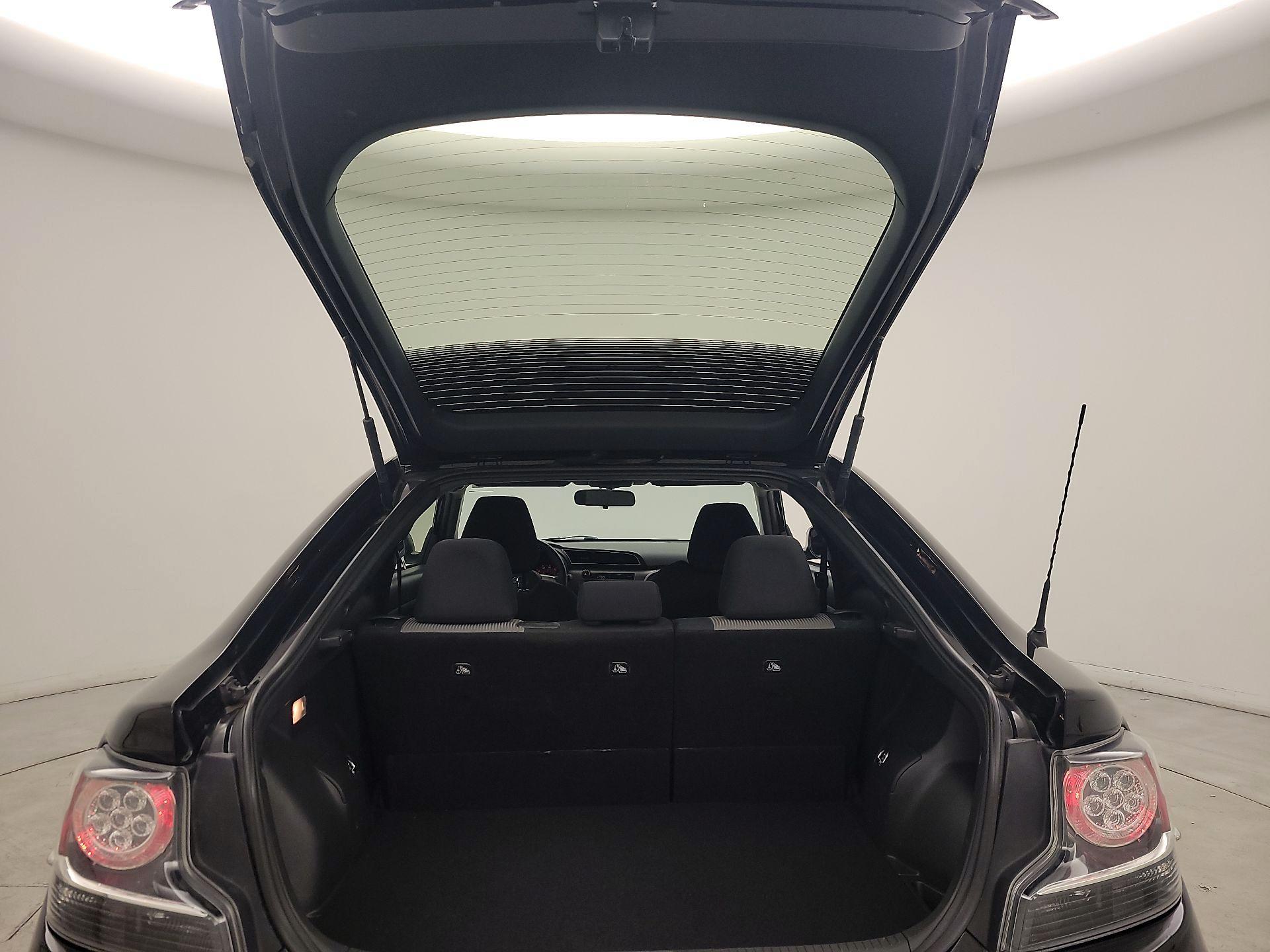 Thumbnail: 2016 Scion tC - 19