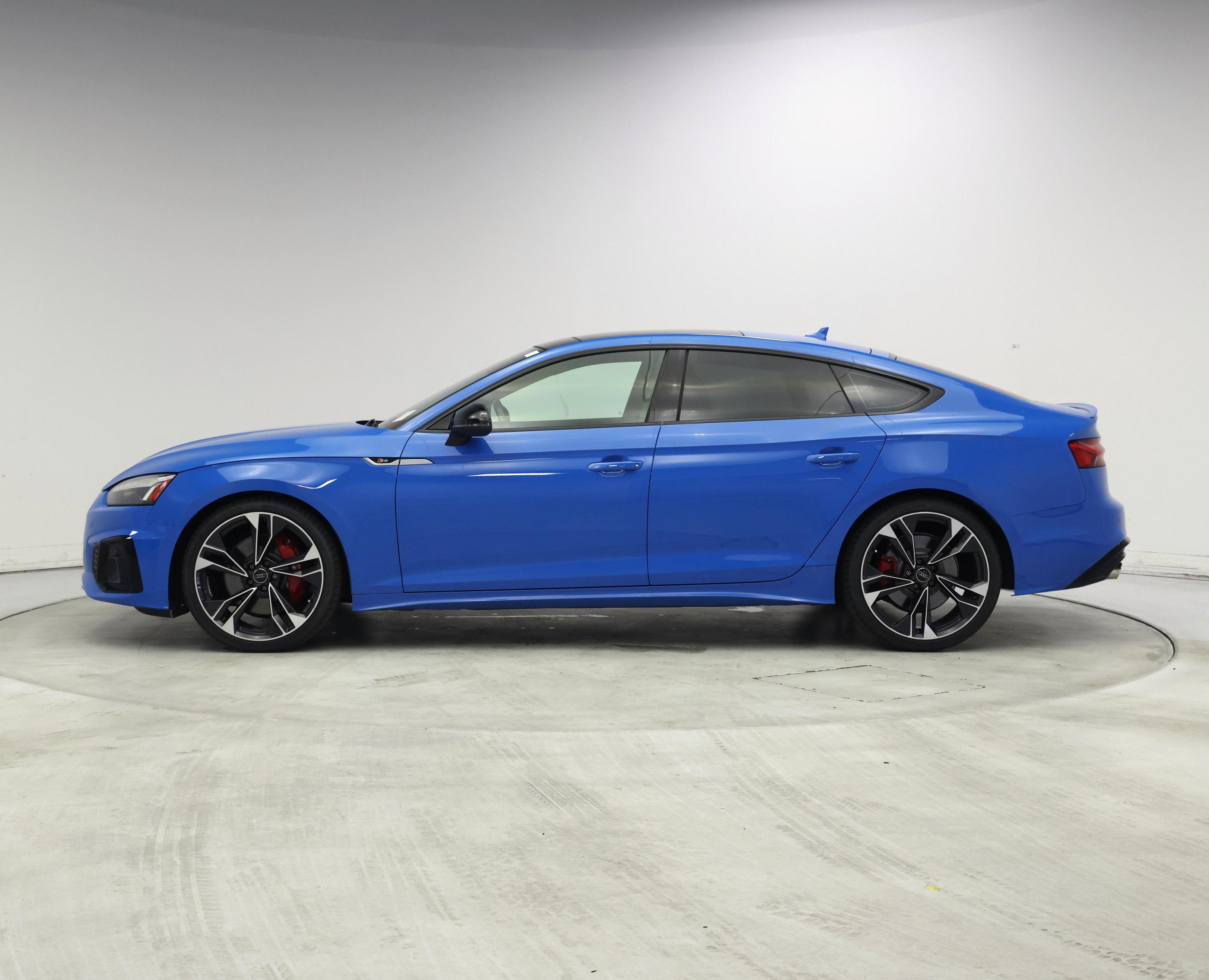 Thumbnail: 2020 Audi S5 - 3