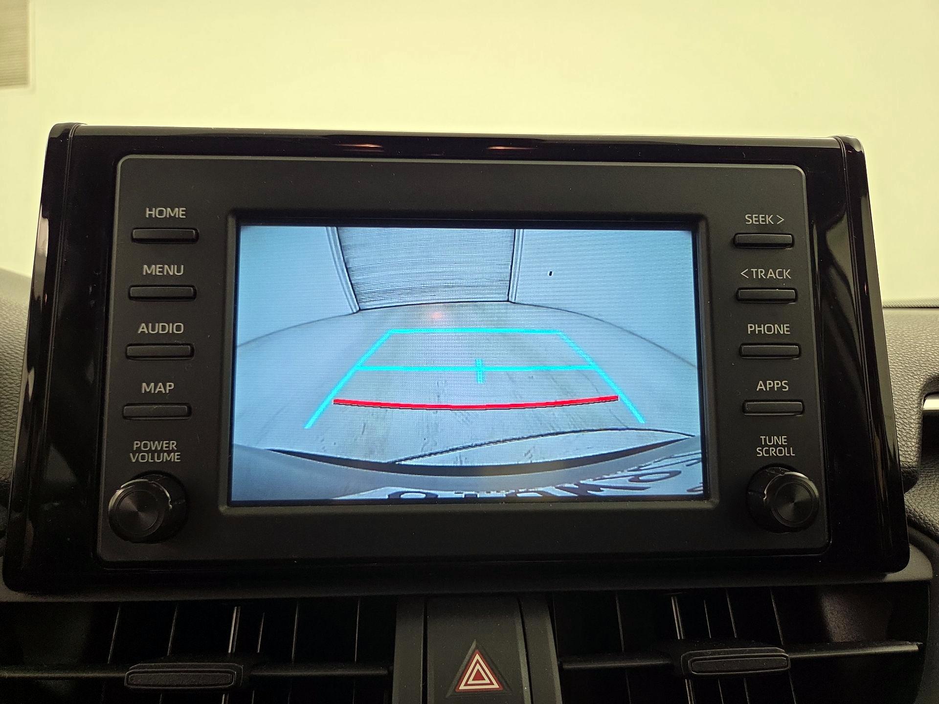 Thumbnail: 2019 Toyota RAV4 - 14