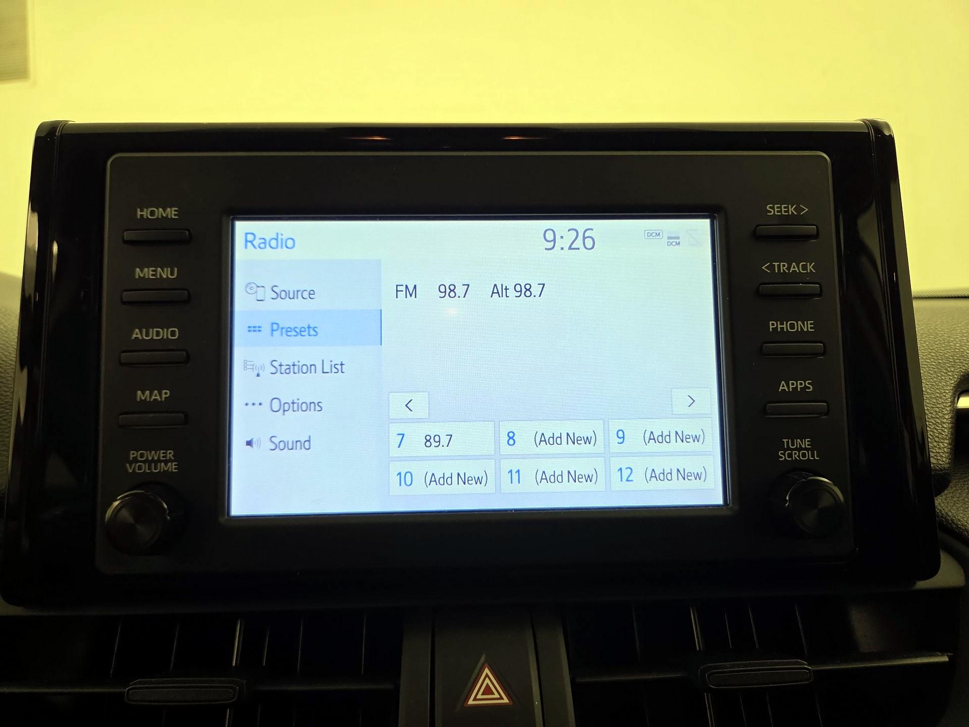 Thumbnail: 2019 Toyota RAV4 - 15