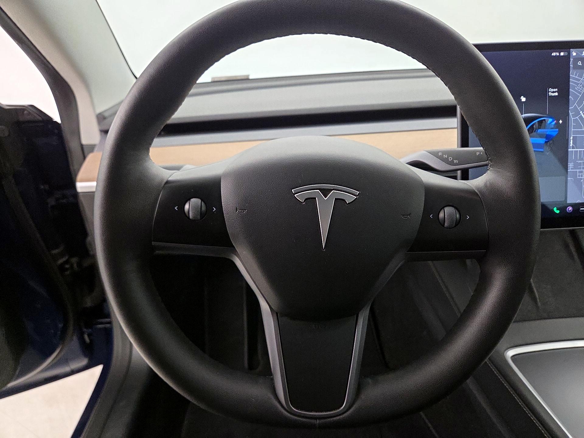 Thumbnail: 2022 Tesla Model 3 - 10