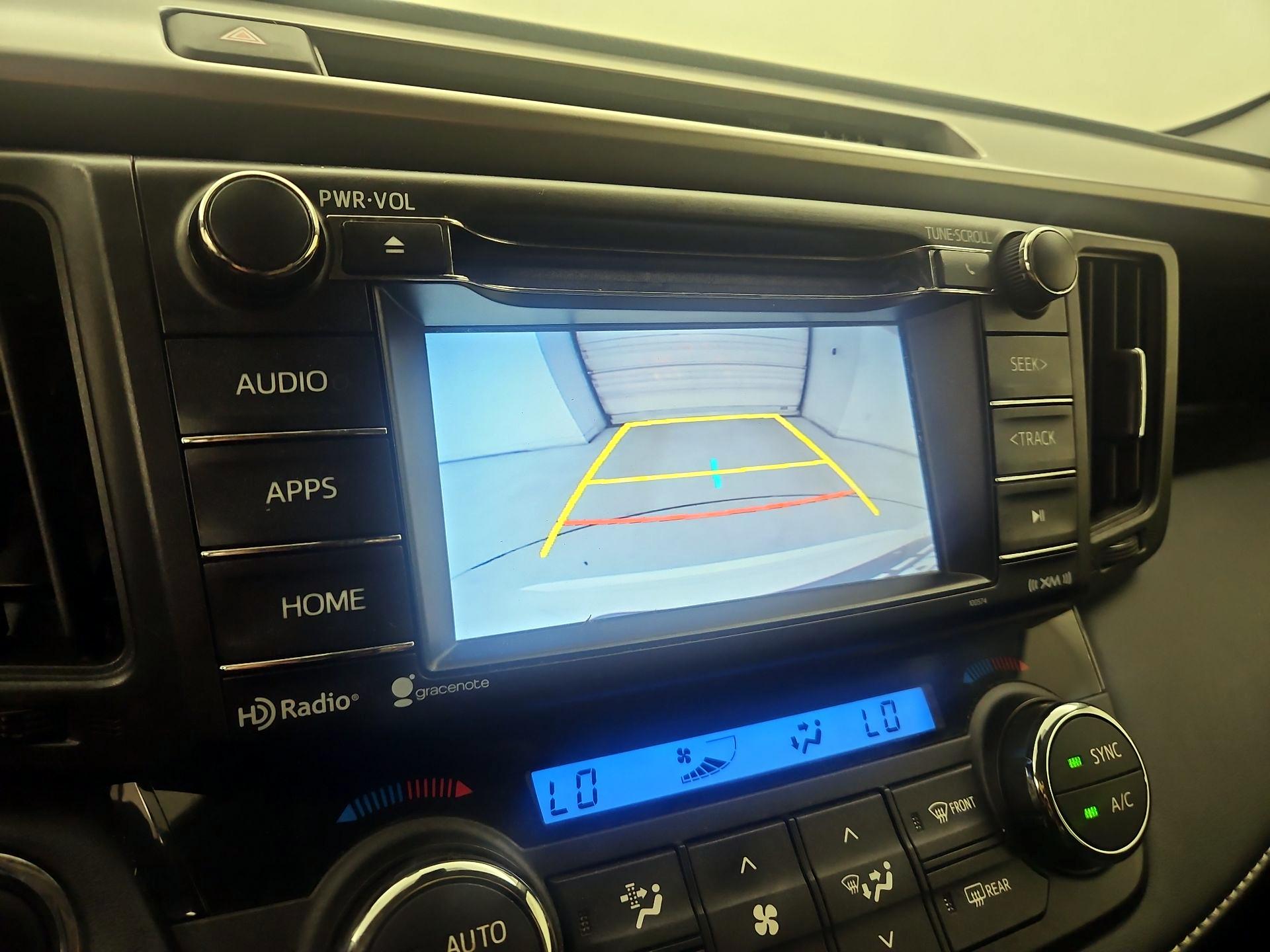 Thumbnail: 2018 Toyota RAV4 - 14