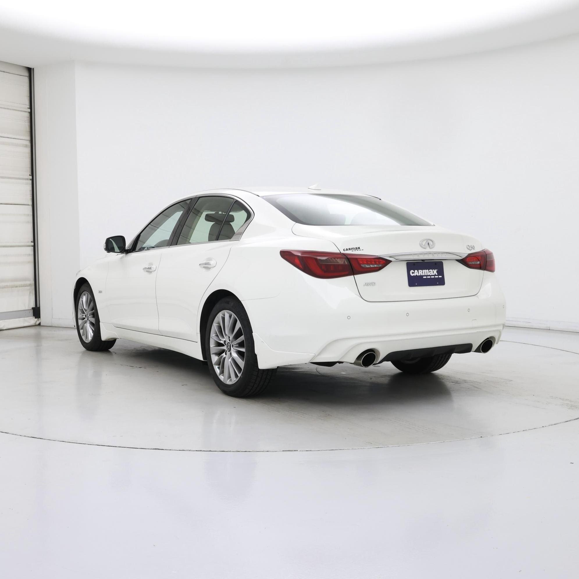Thumbnail: 2019 INFINITI Q50 - 2