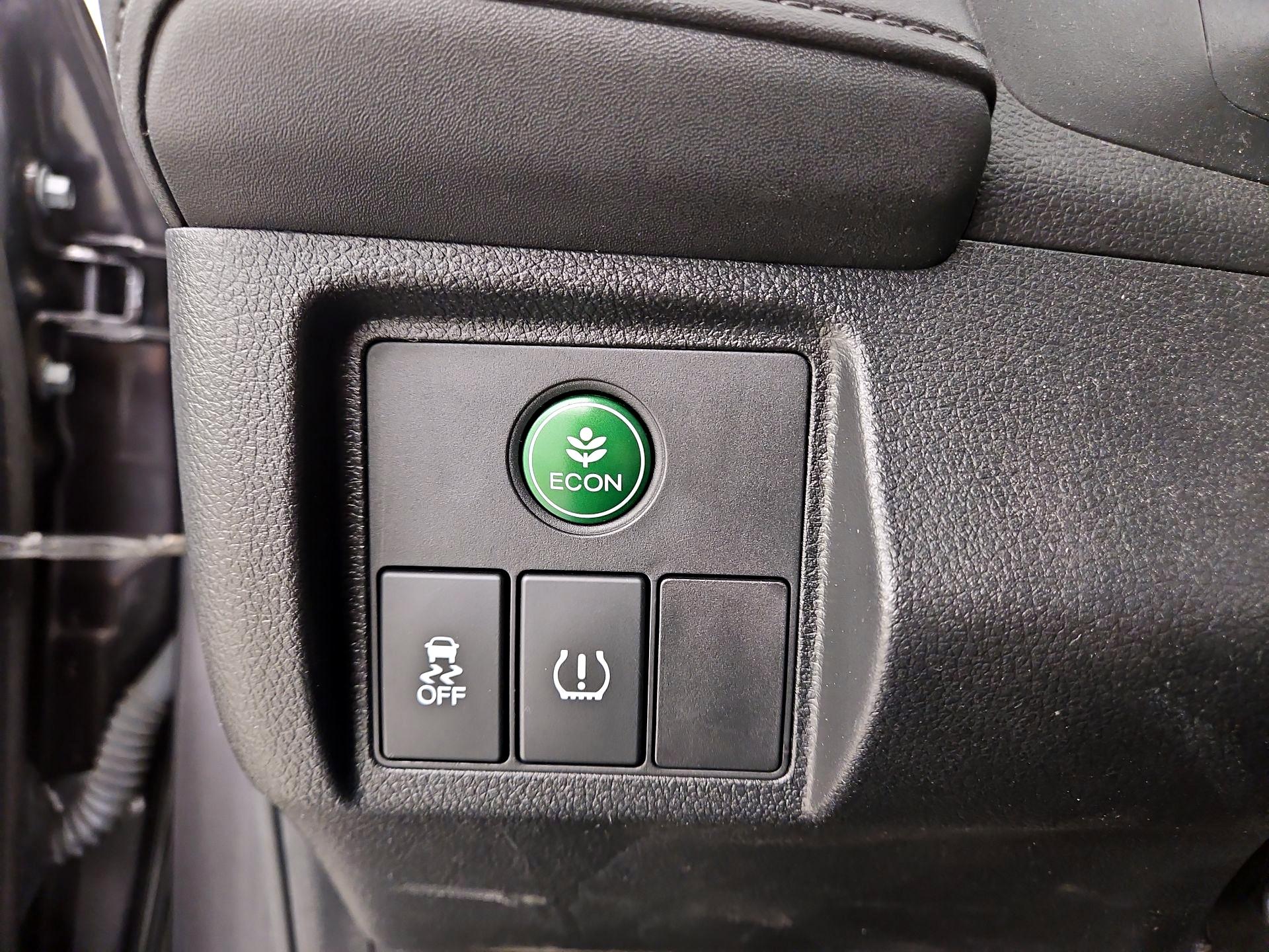 Thumbnail: 2019 Honda HR-V - 13