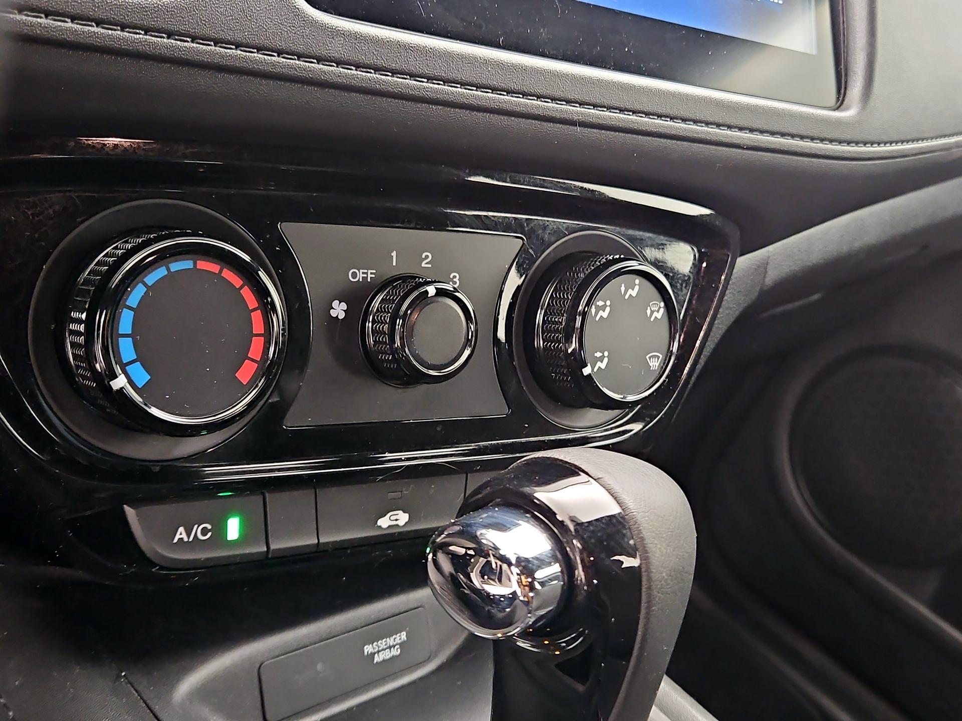 Thumbnail: 2019 Honda HR-V - 16