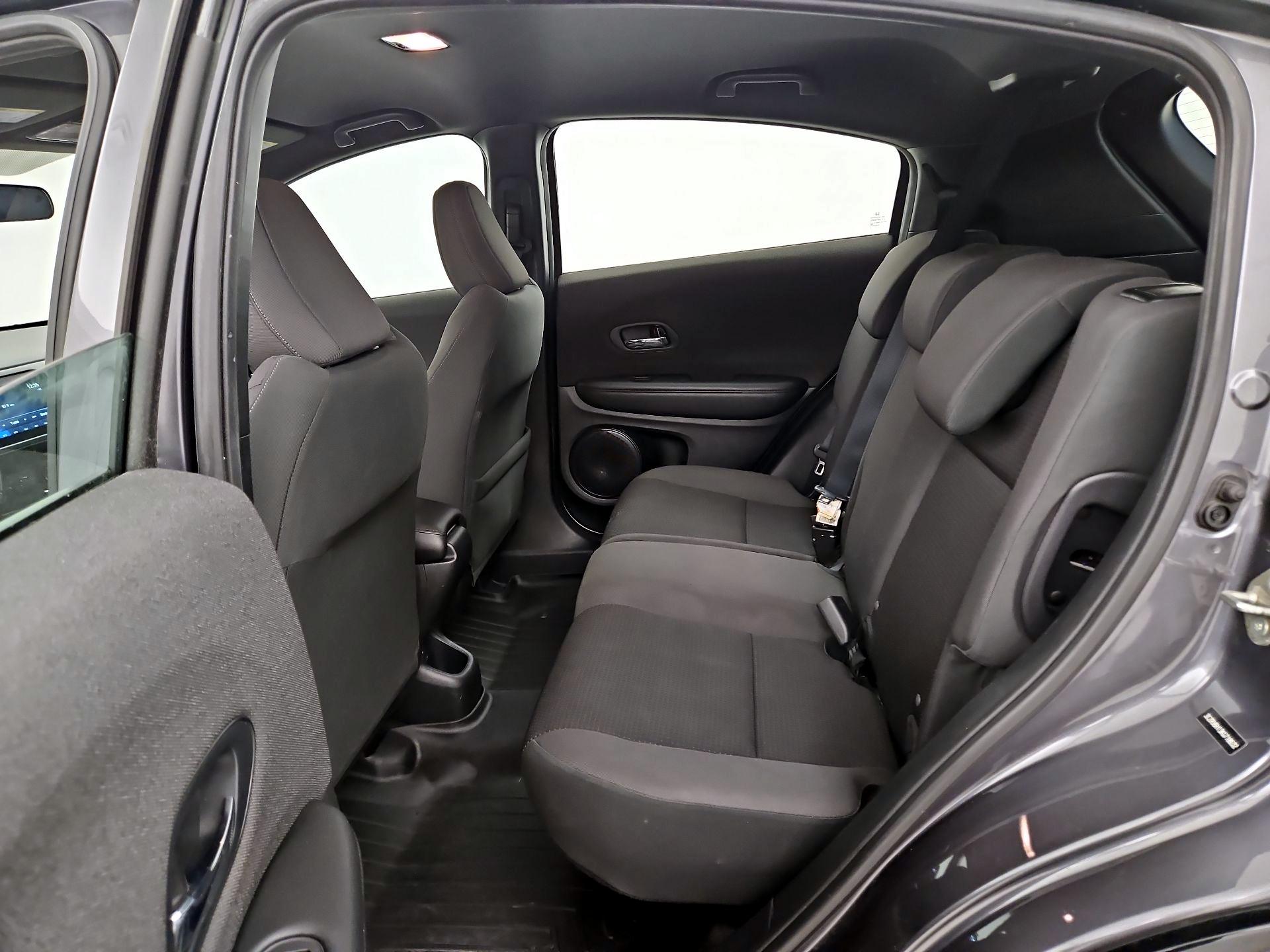 Thumbnail: 2019 Honda HR-V - 19