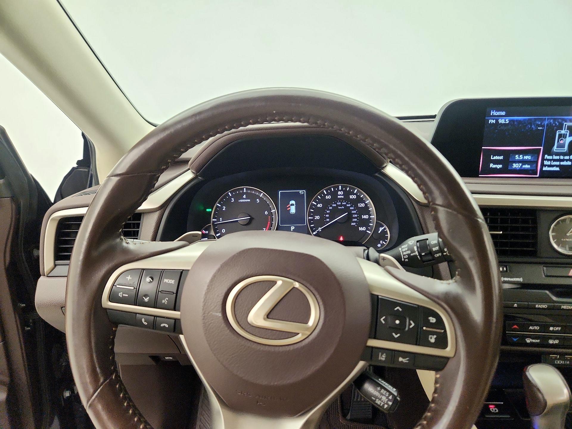 Thumbnail: 2020 Lexus RX - 10