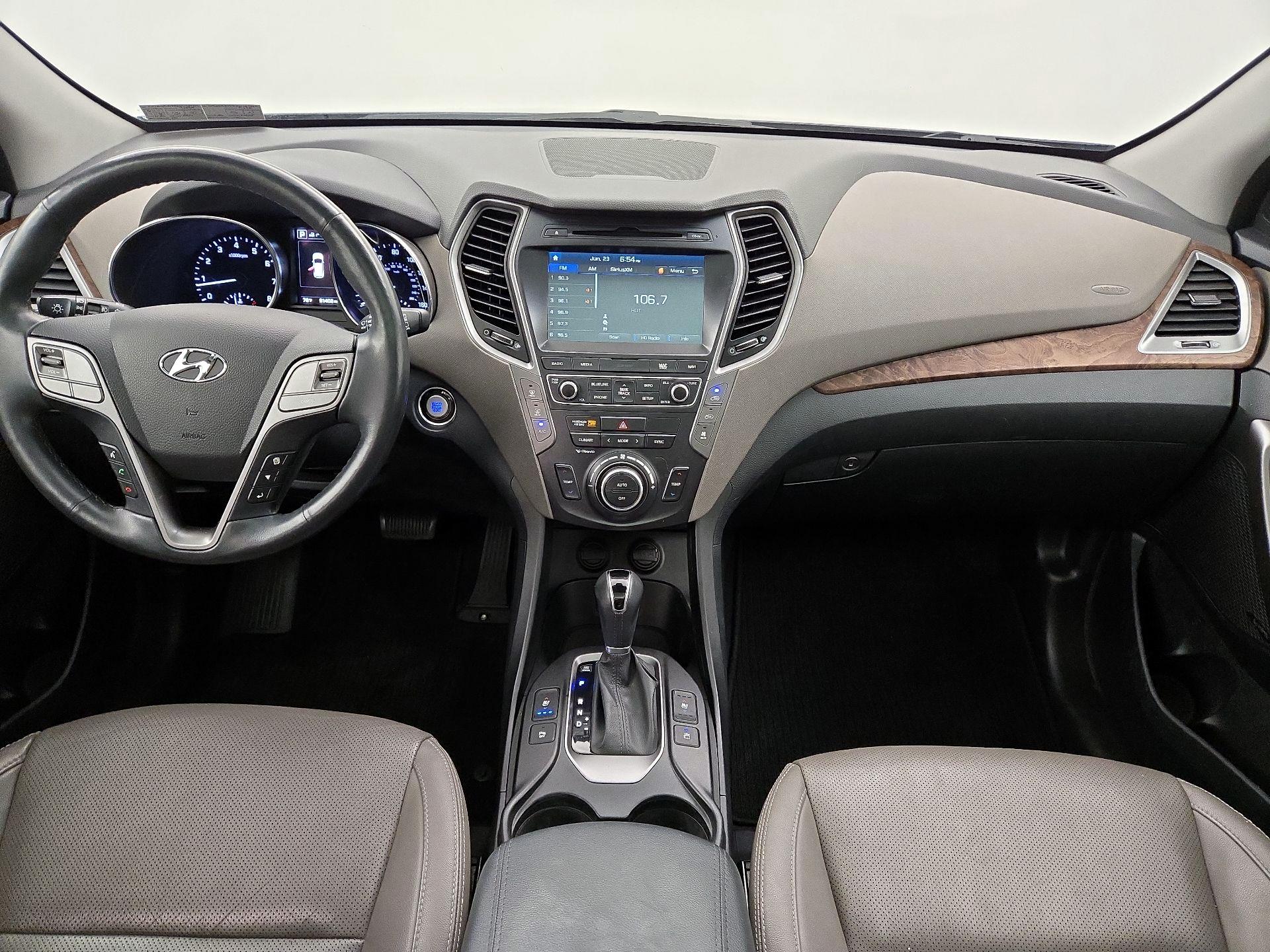 Thumbnail: 2017 Hyundai Santa Fe - 9