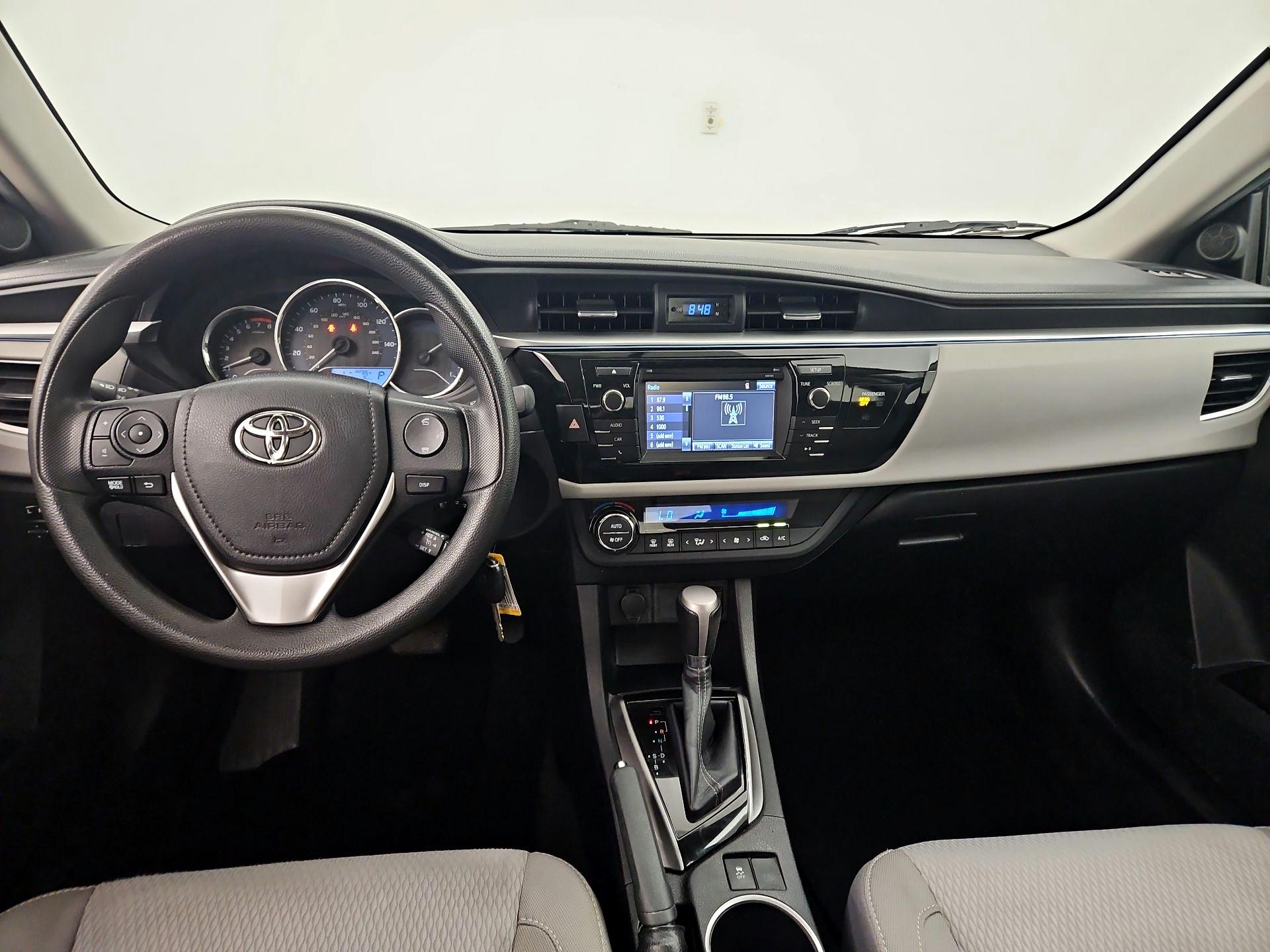 Thumbnail: 2015 Toyota Corolla - 9