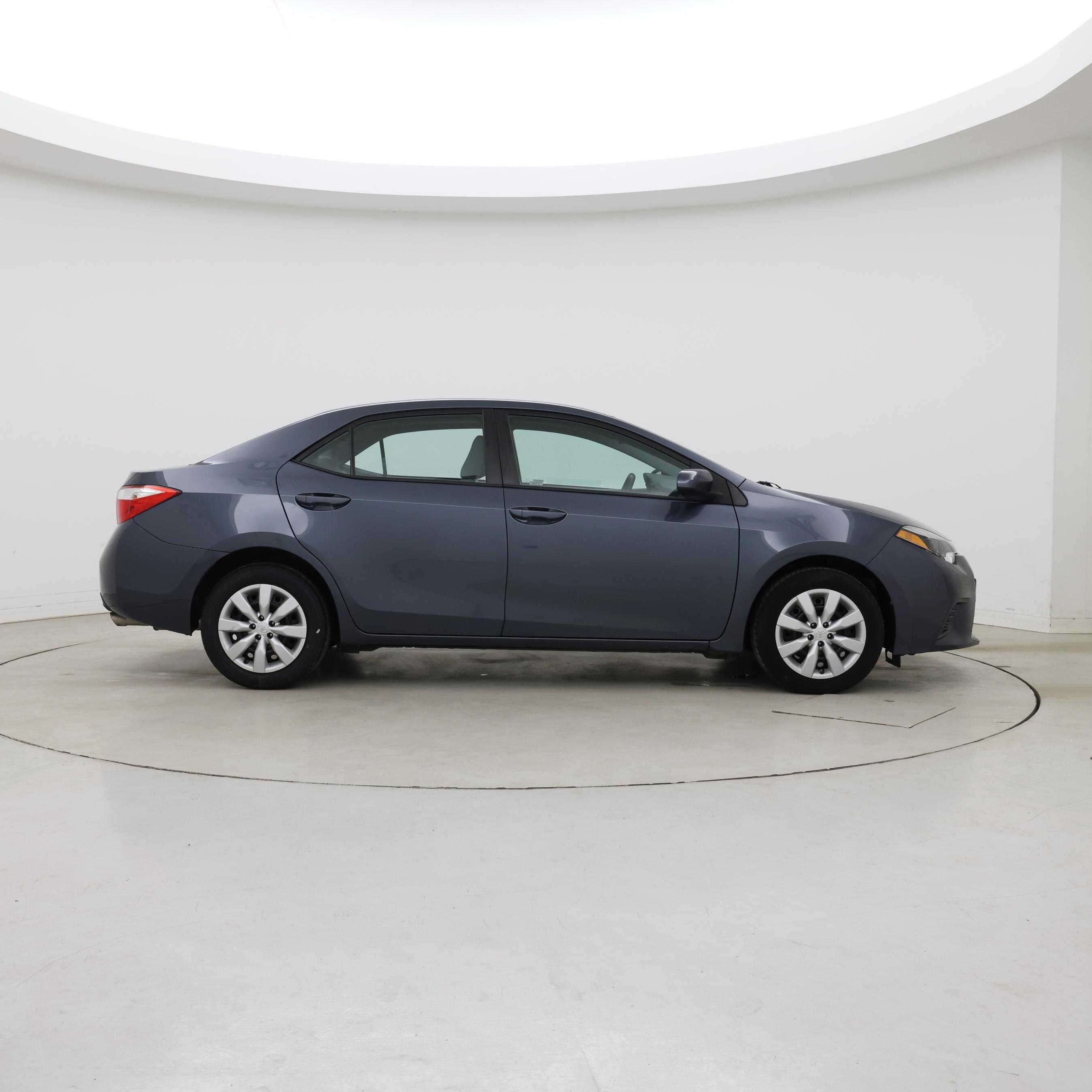 Thumbnail: 2015 Toyota Corolla - 7