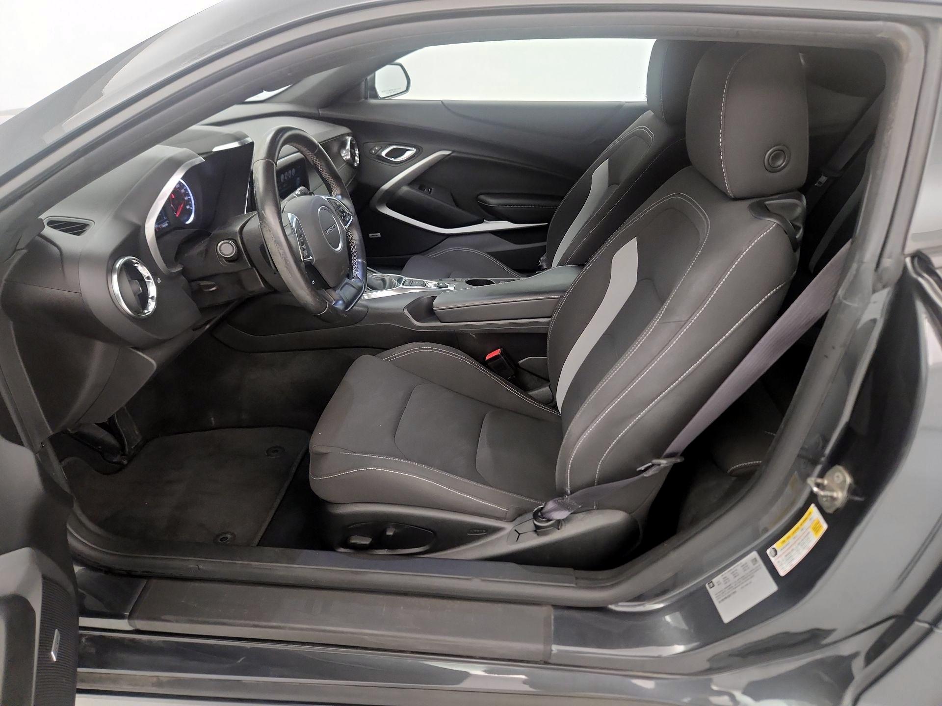 Thumbnail: 2016 Chevrolet Camaro - 11