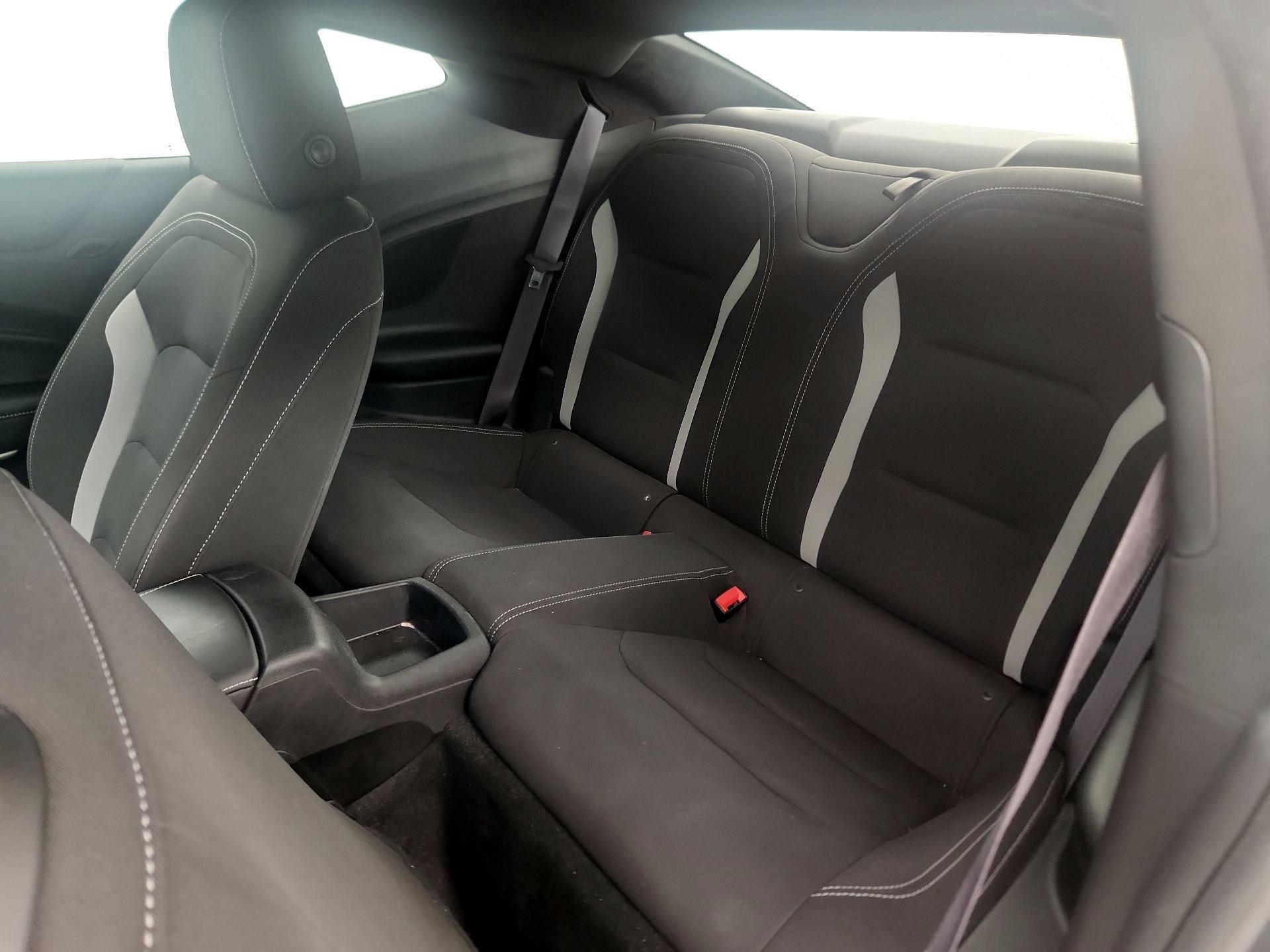Thumbnail: 2016 Chevrolet Camaro - 19