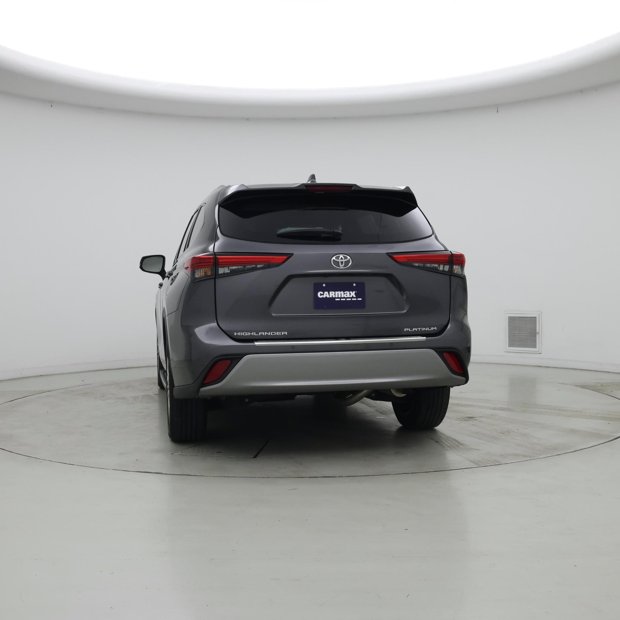 Thumbnail: 2022 Toyota Highlander - 6
