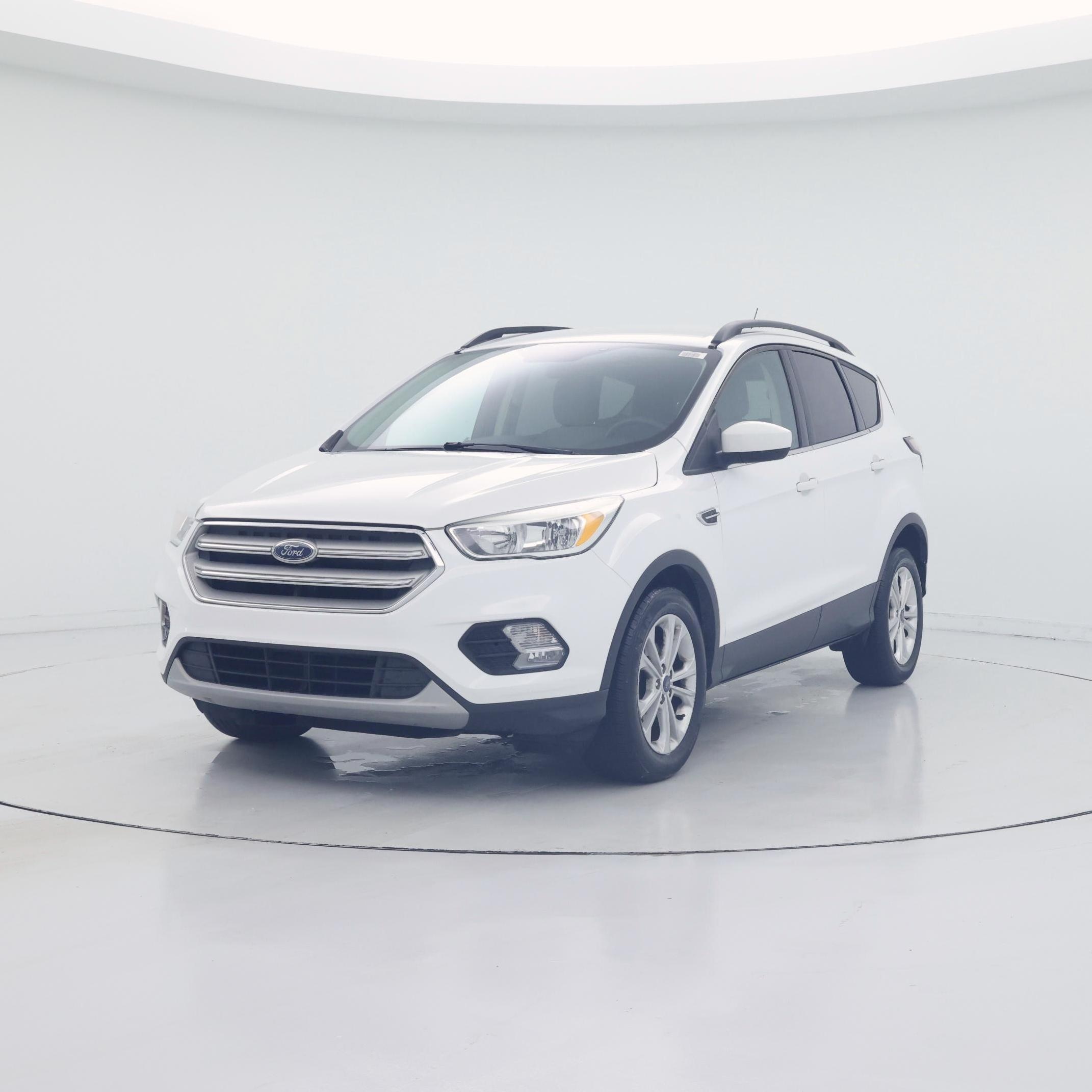 Thumbnail: 2018 Ford Escape - 4