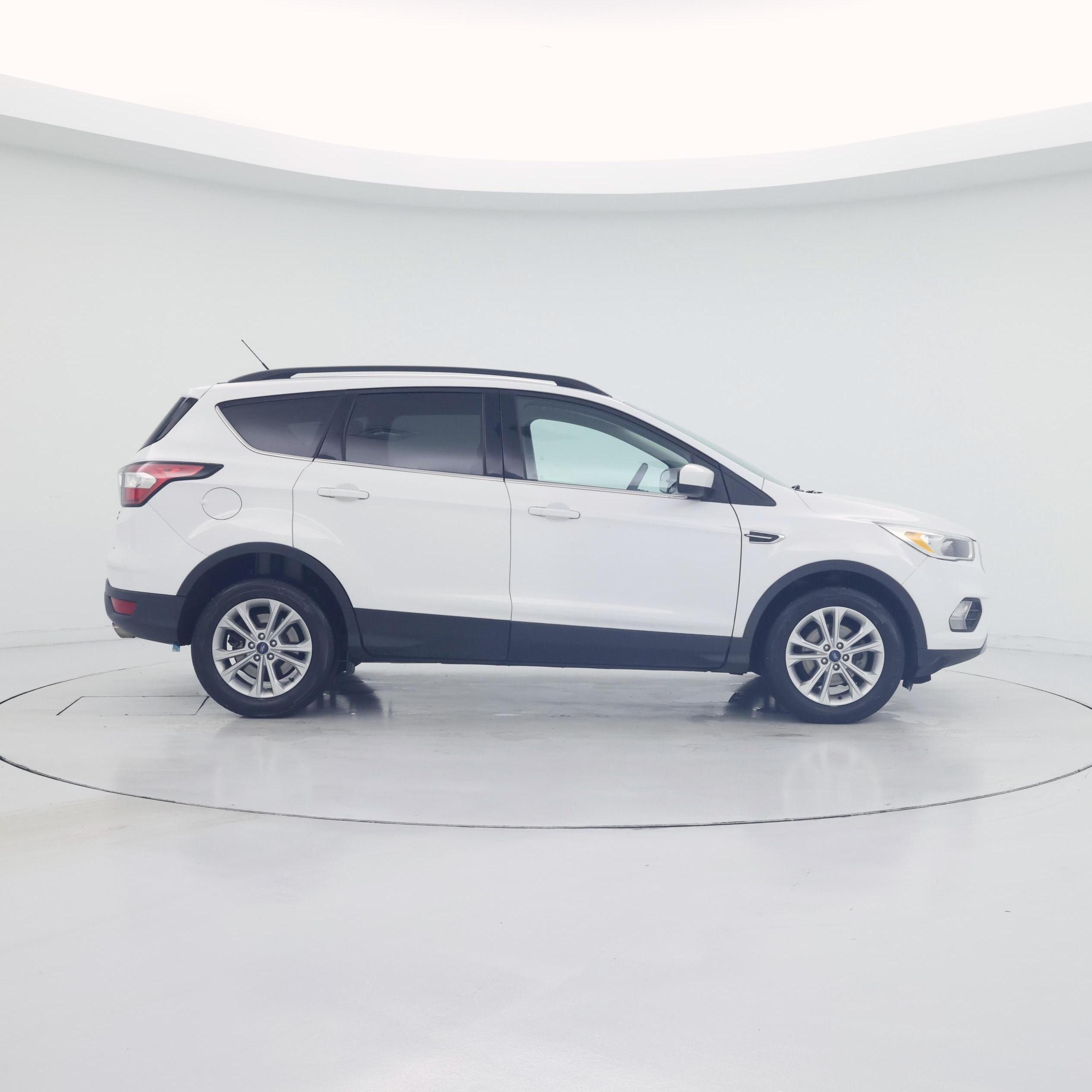 Thumbnail: 2018 Ford Escape - 7