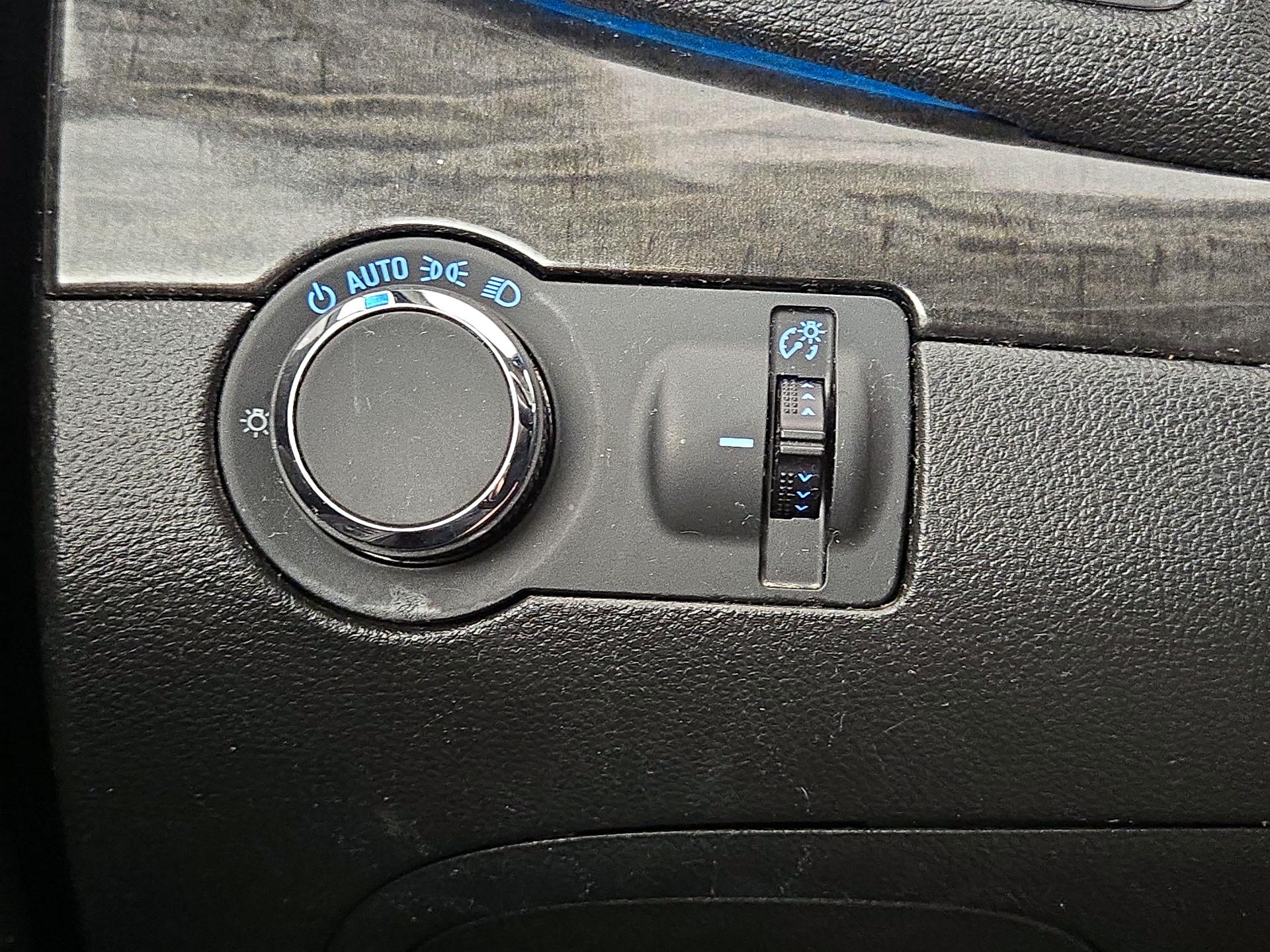 Thumbnail: 2016 Buick Encore - 13
