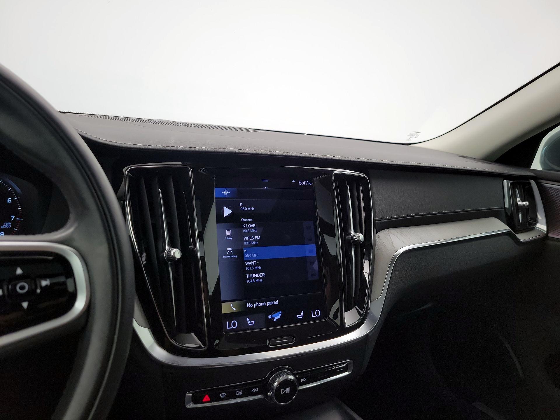 Thumbnail: 2022 Volvo S60 - 15