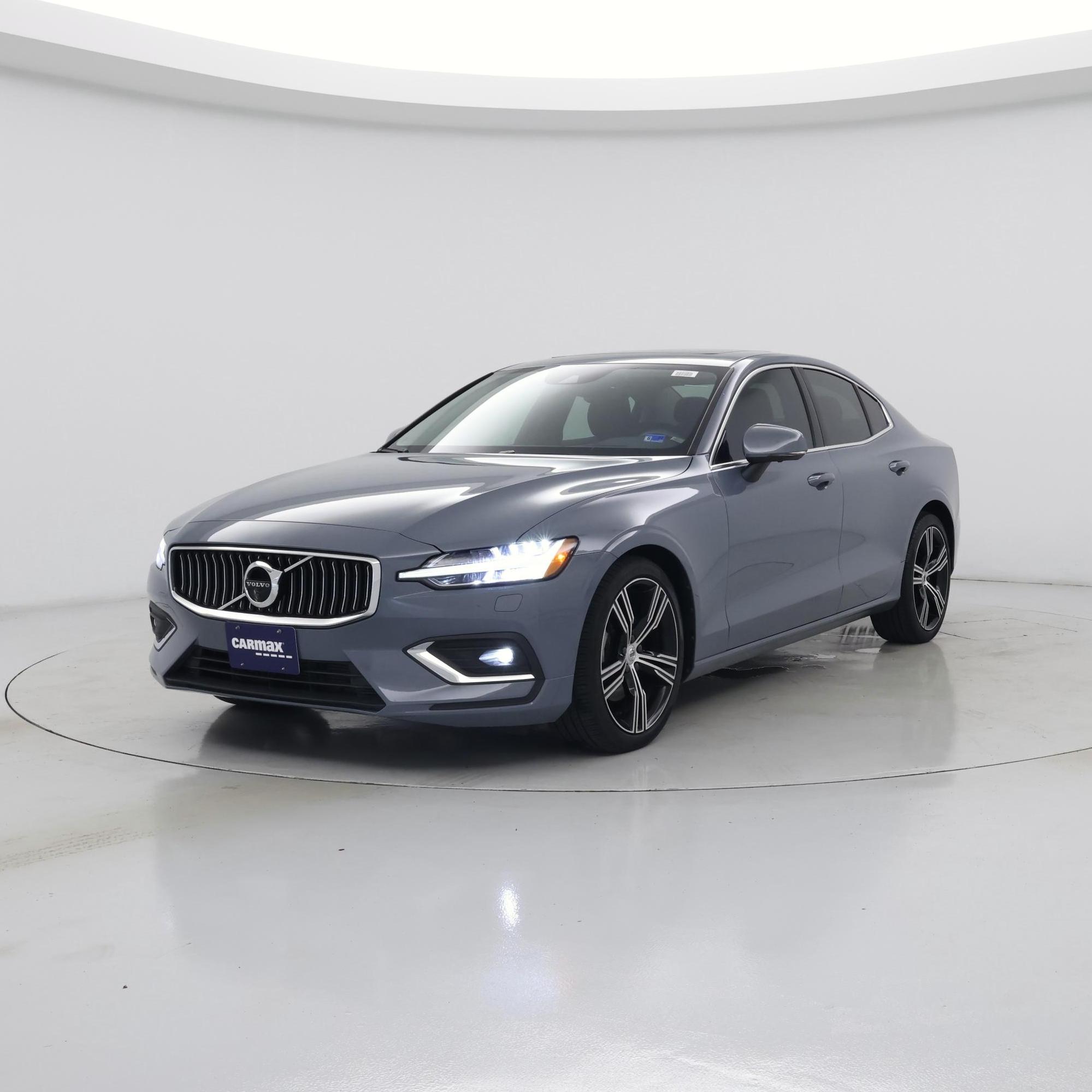 Thumbnail: 2022 Volvo S60 - 4