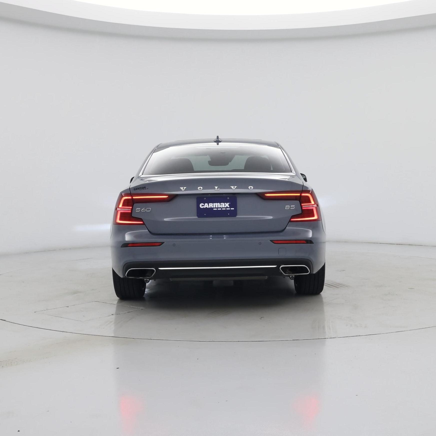 Thumbnail: 2022 Volvo S60 - 6