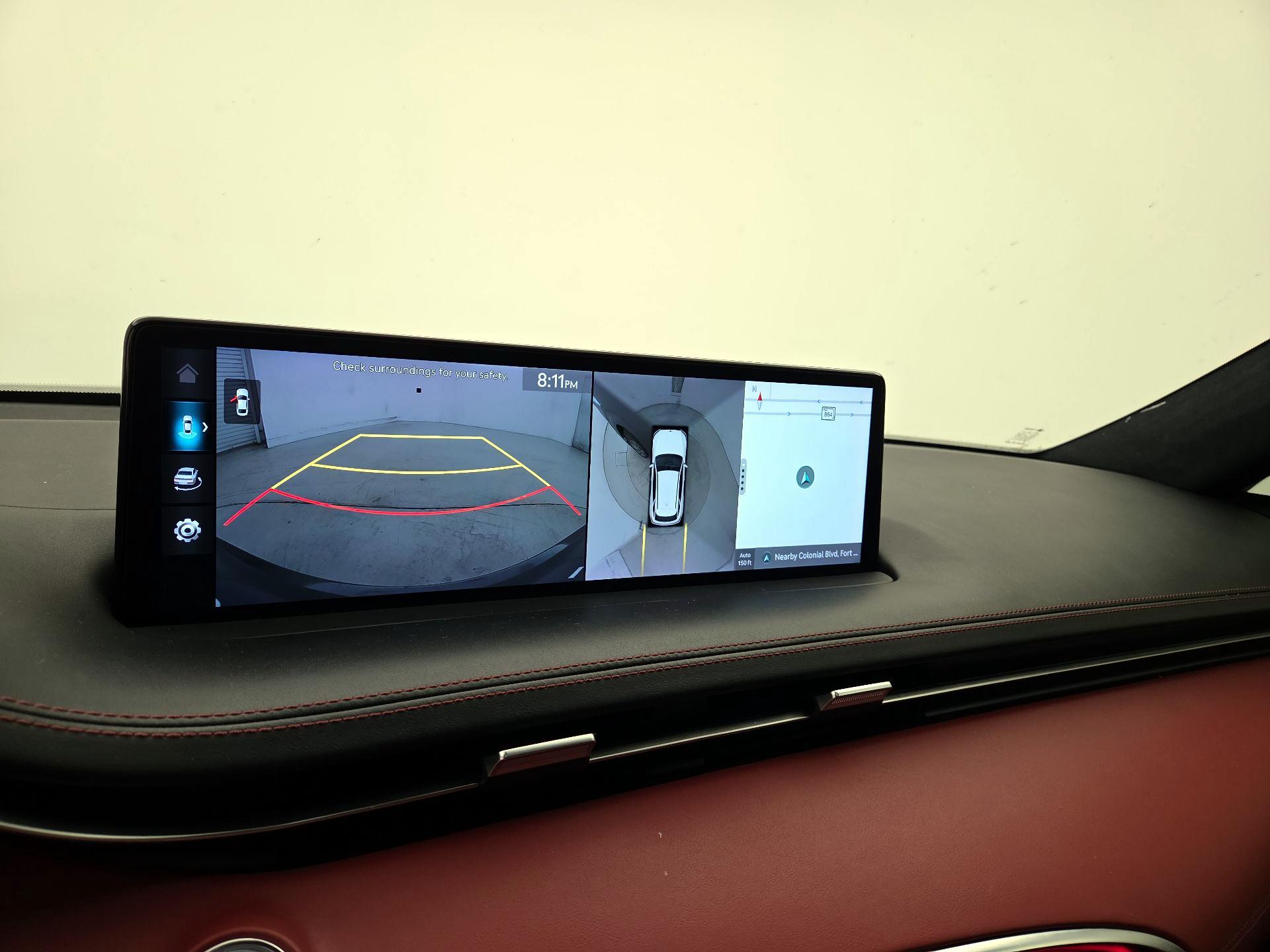 Thumbnail: 2022 Genesis GV70 - 15