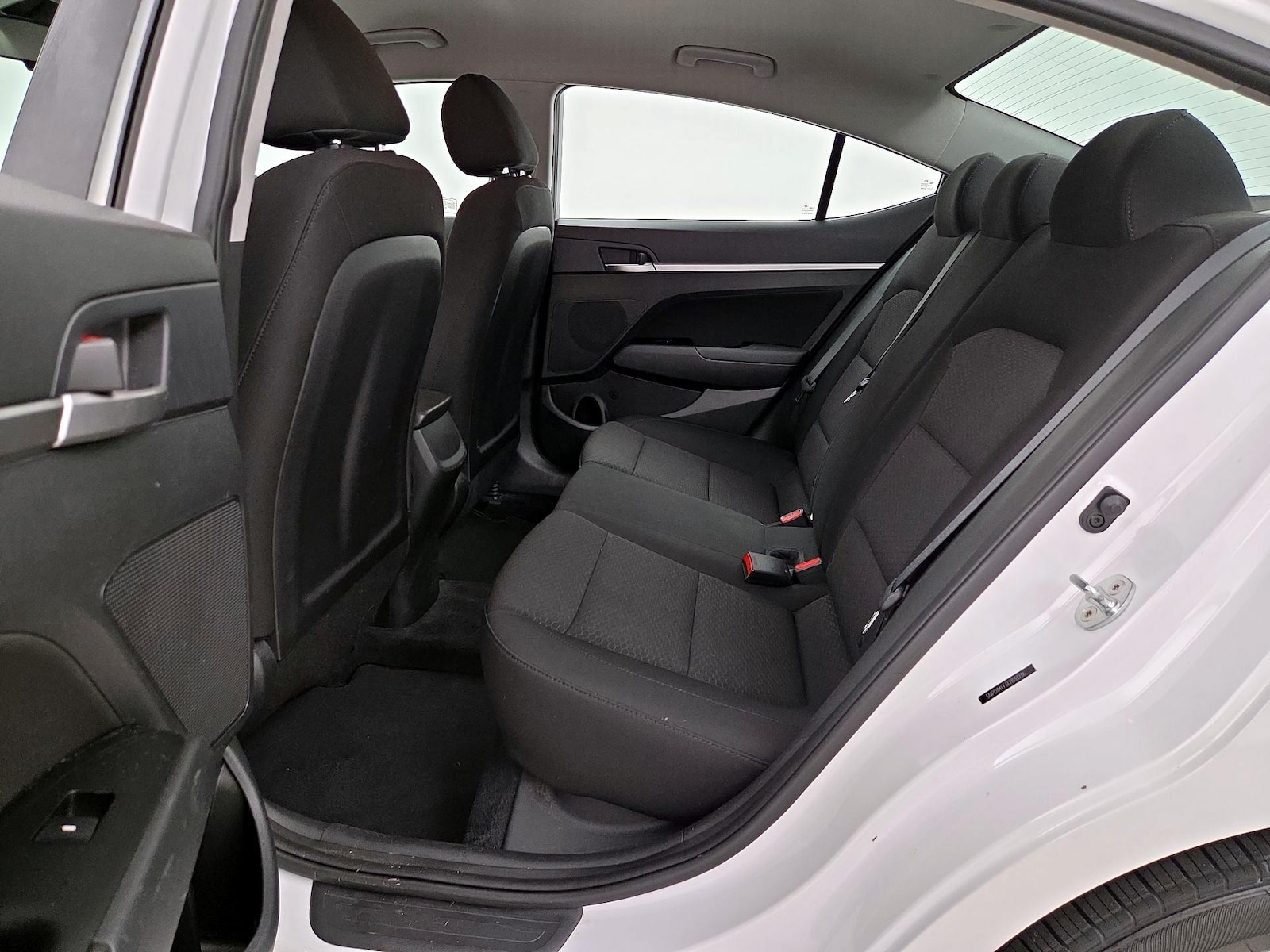 2020 Hyundai Elantra SEL - Photo 20