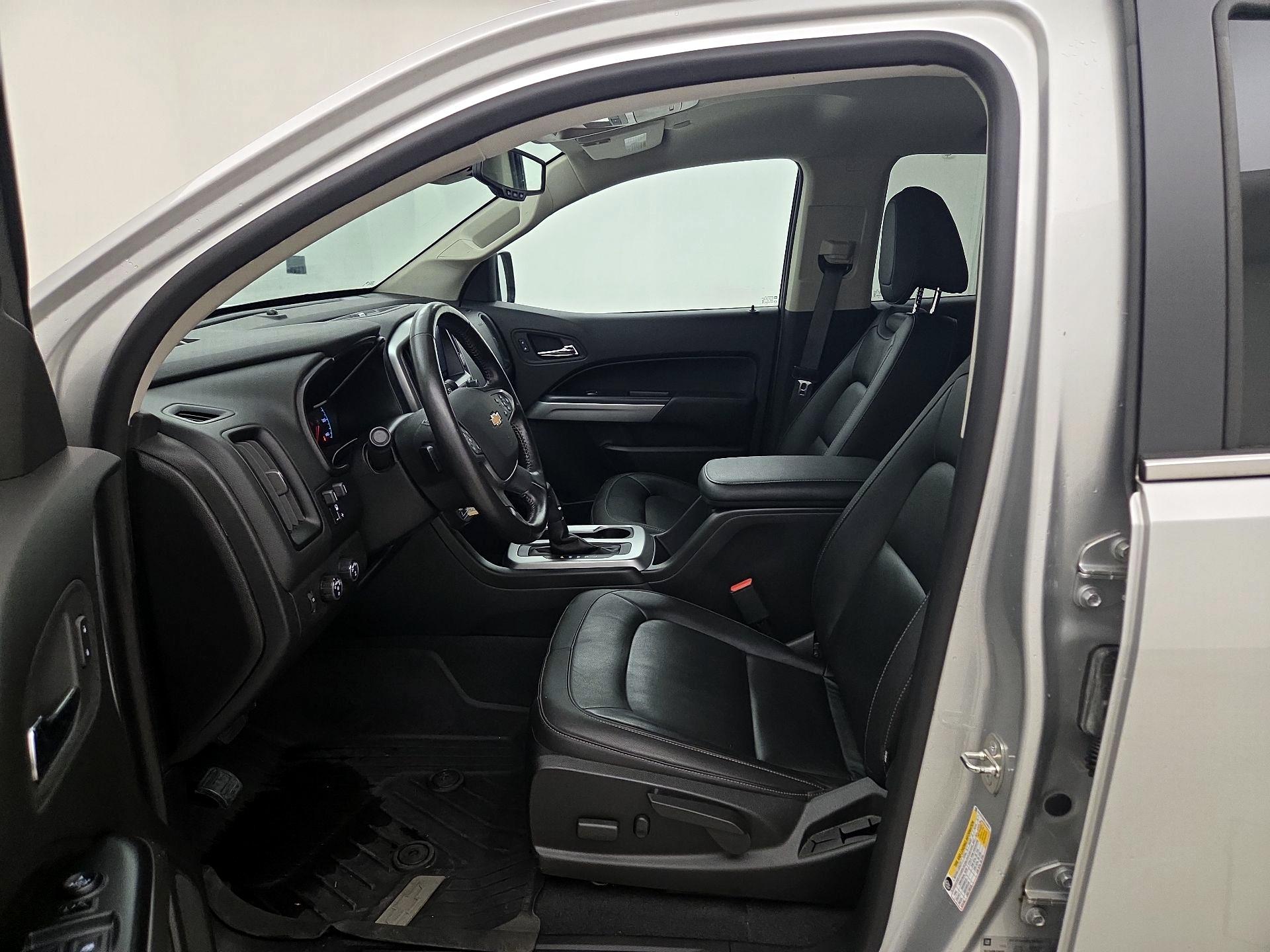 Thumbnail: 2020 Chevrolet Colorado - 9