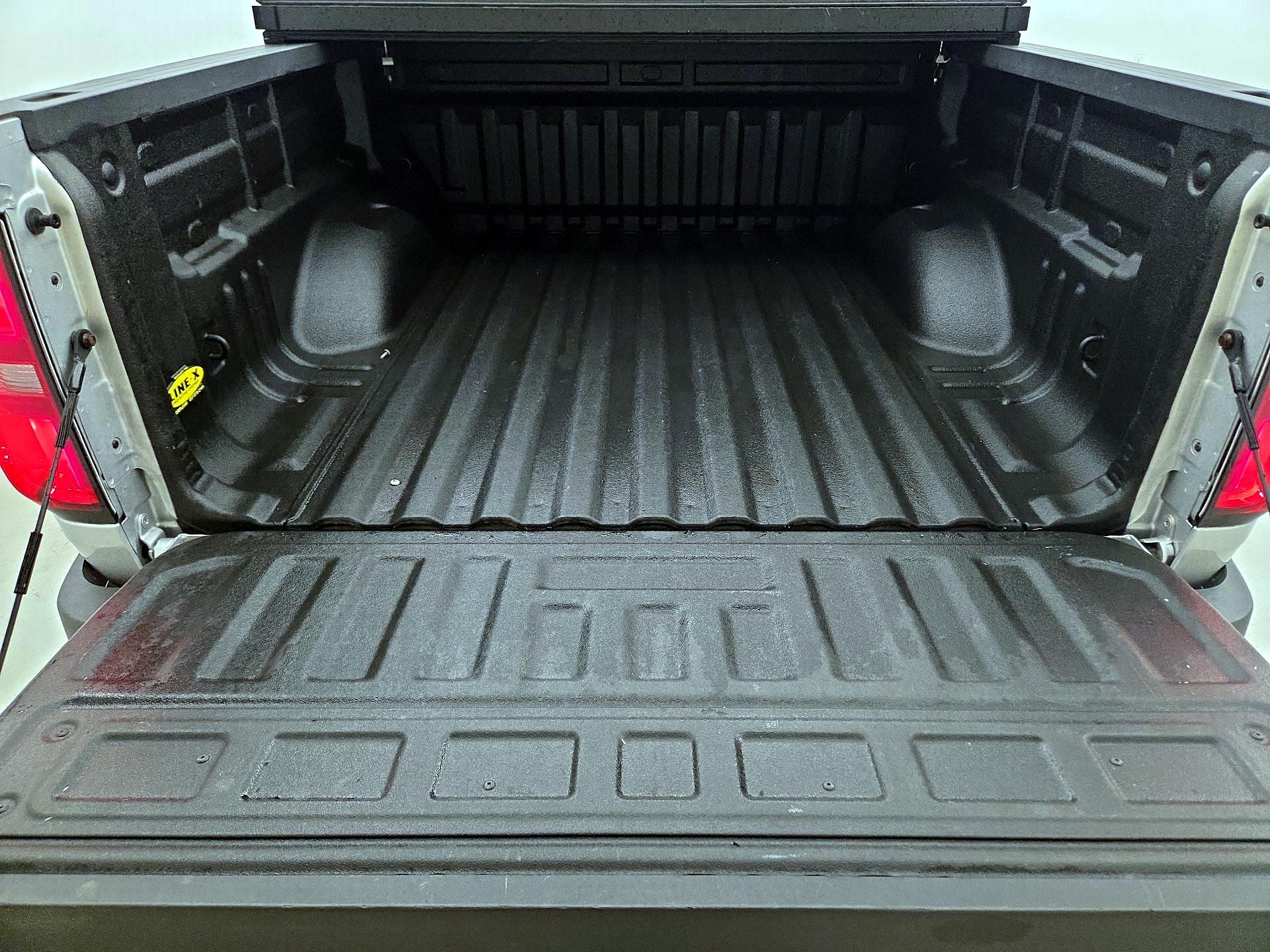 Thumbnail: 2020 Chevrolet Colorado - 19