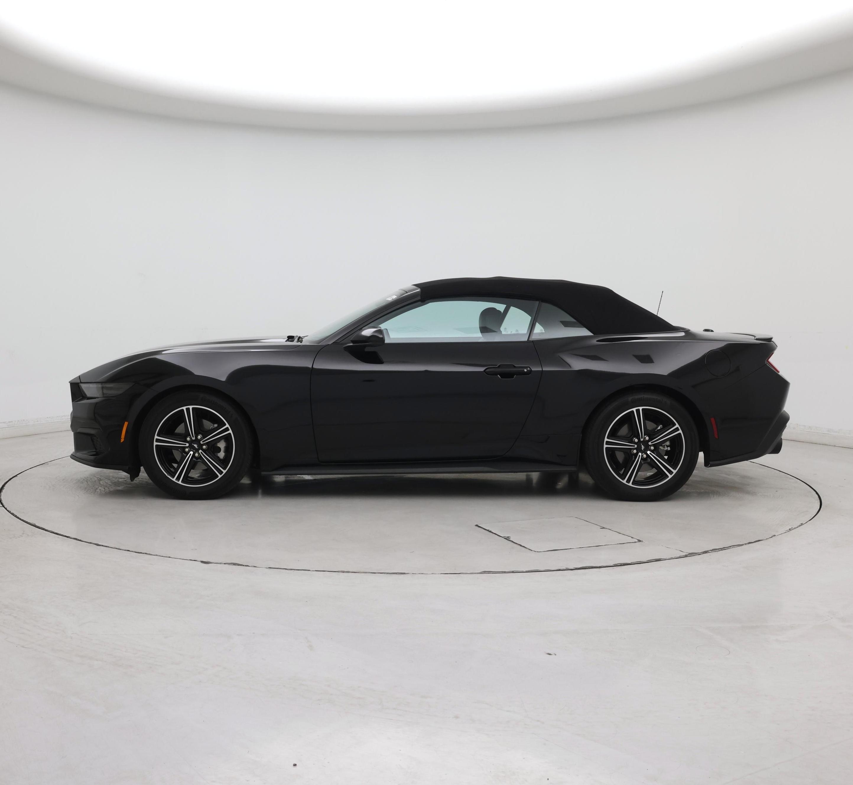 Thumbnail: 2025 Ford Mustang - 3