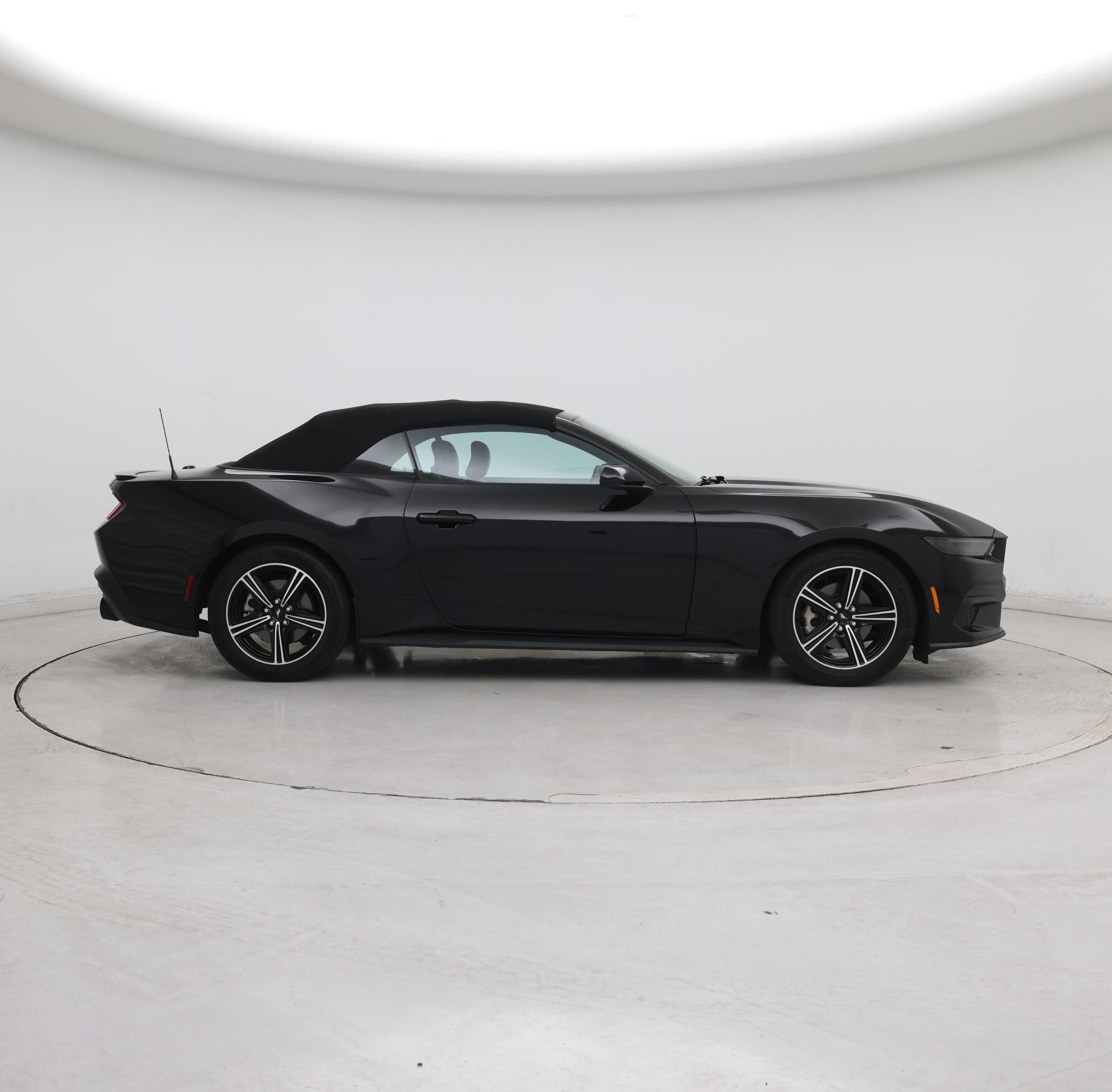 Thumbnail: 2025 Ford Mustang - 7