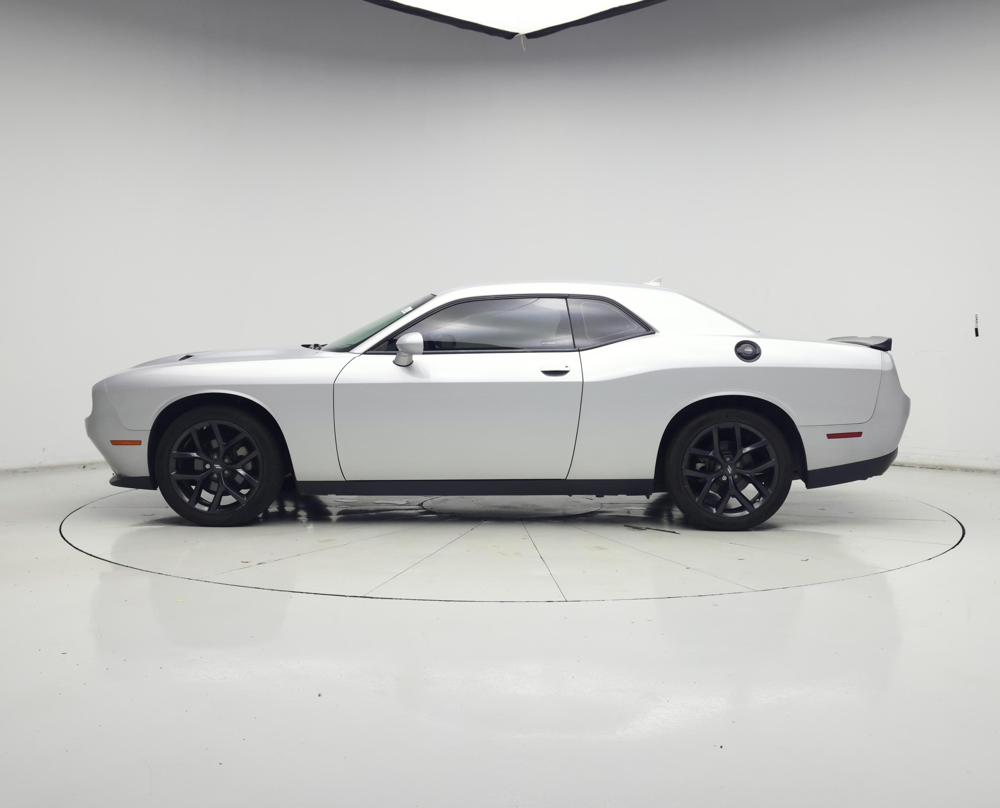 Thumbnail: 2022 Dodge Challenger - 3