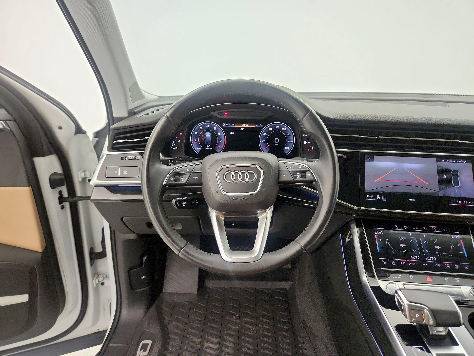 Thumbnail: 2020 Audi Q7 - 10