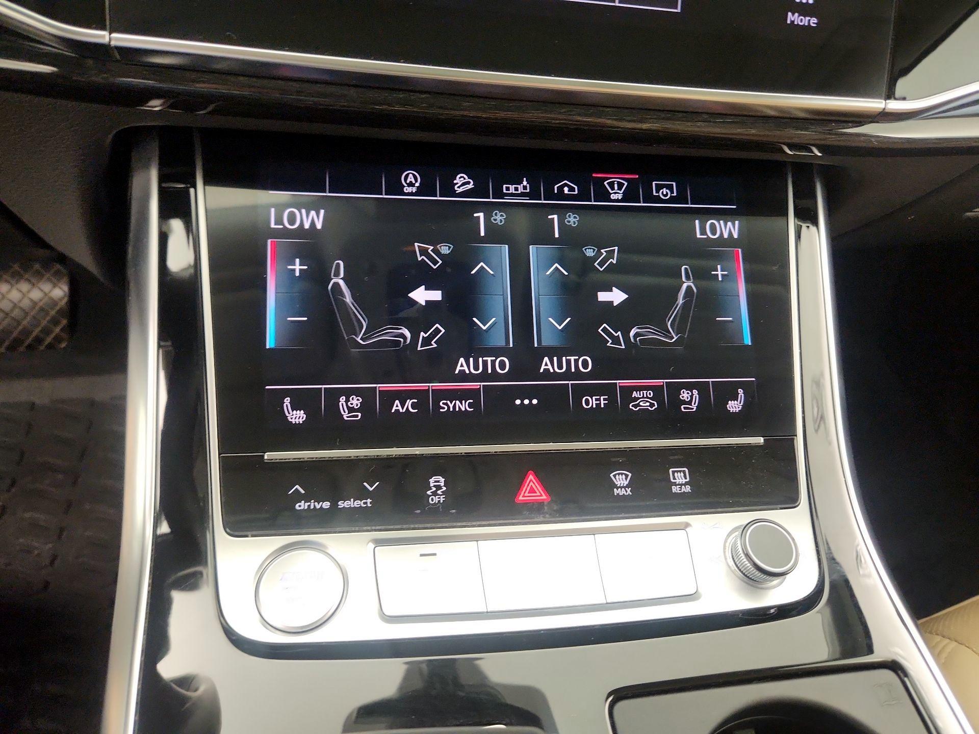 Thumbnail: 2020 Audi Q7 - 15