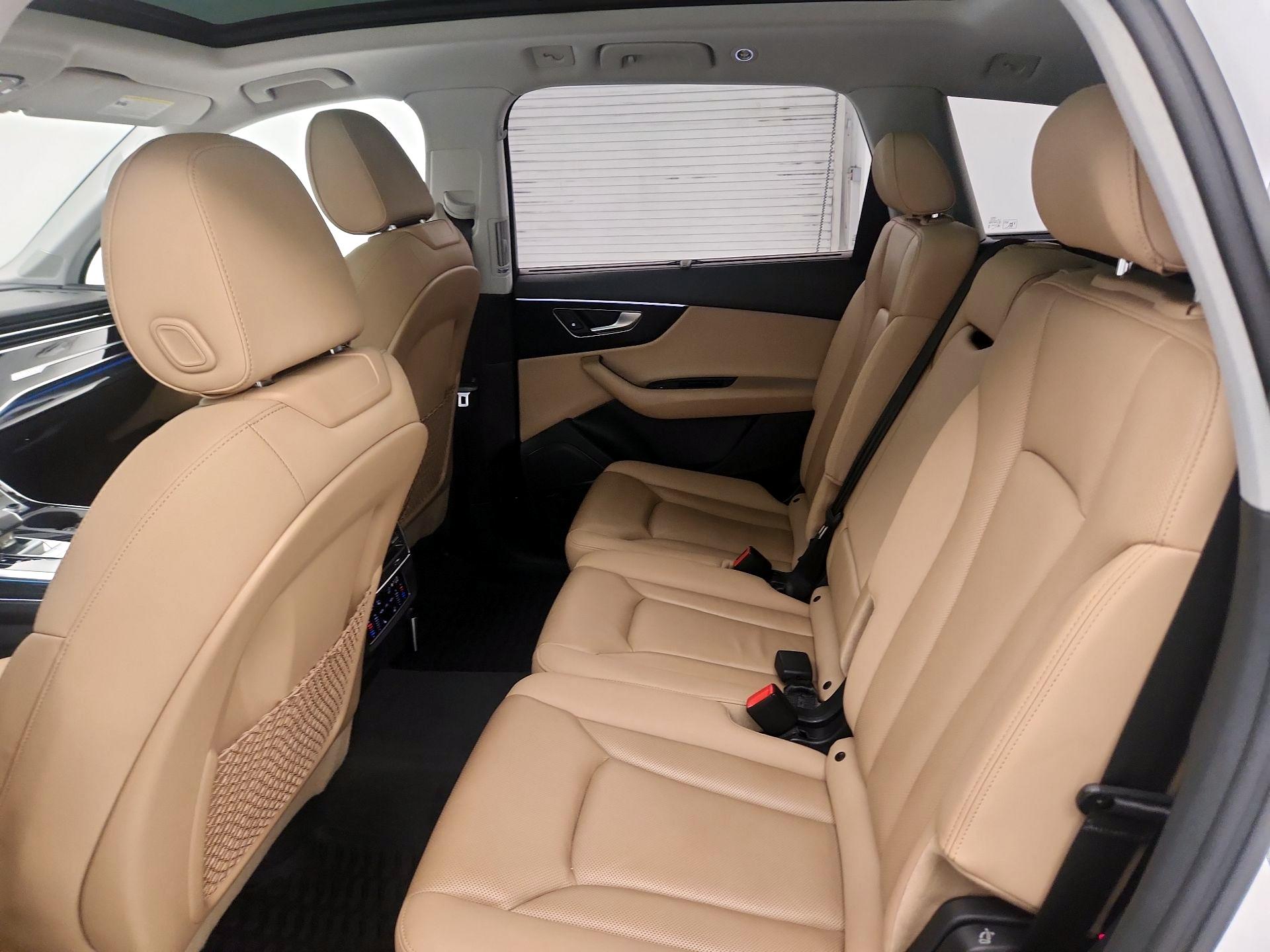 Thumbnail: 2020 Audi Q7 - 18