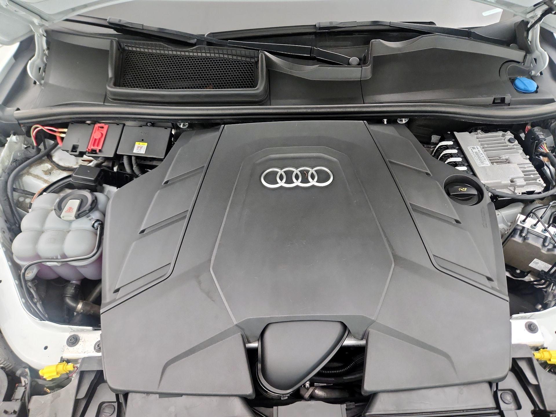 Thumbnail: 2020 Audi Q7 - 20