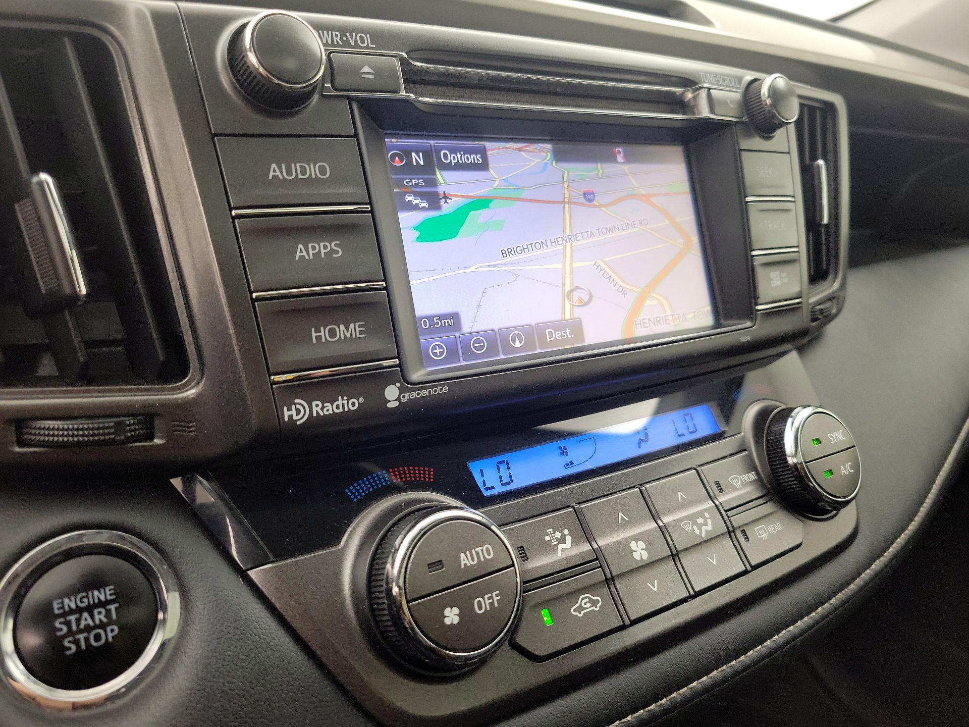 Thumbnail: 2015 Toyota RAV4 - 14
