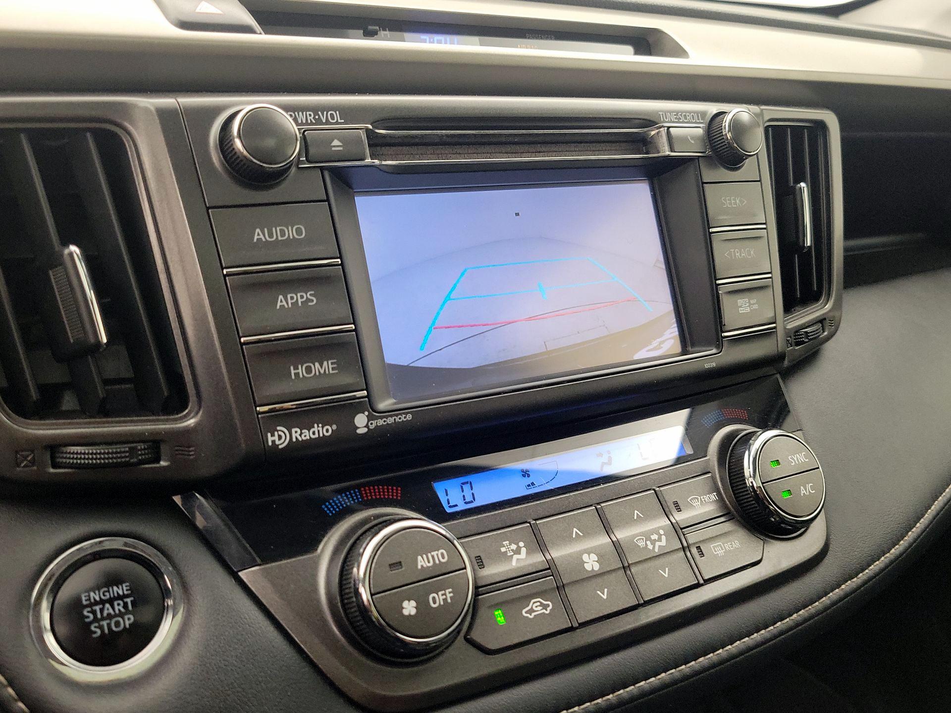 Thumbnail: 2015 Toyota RAV4 - 15