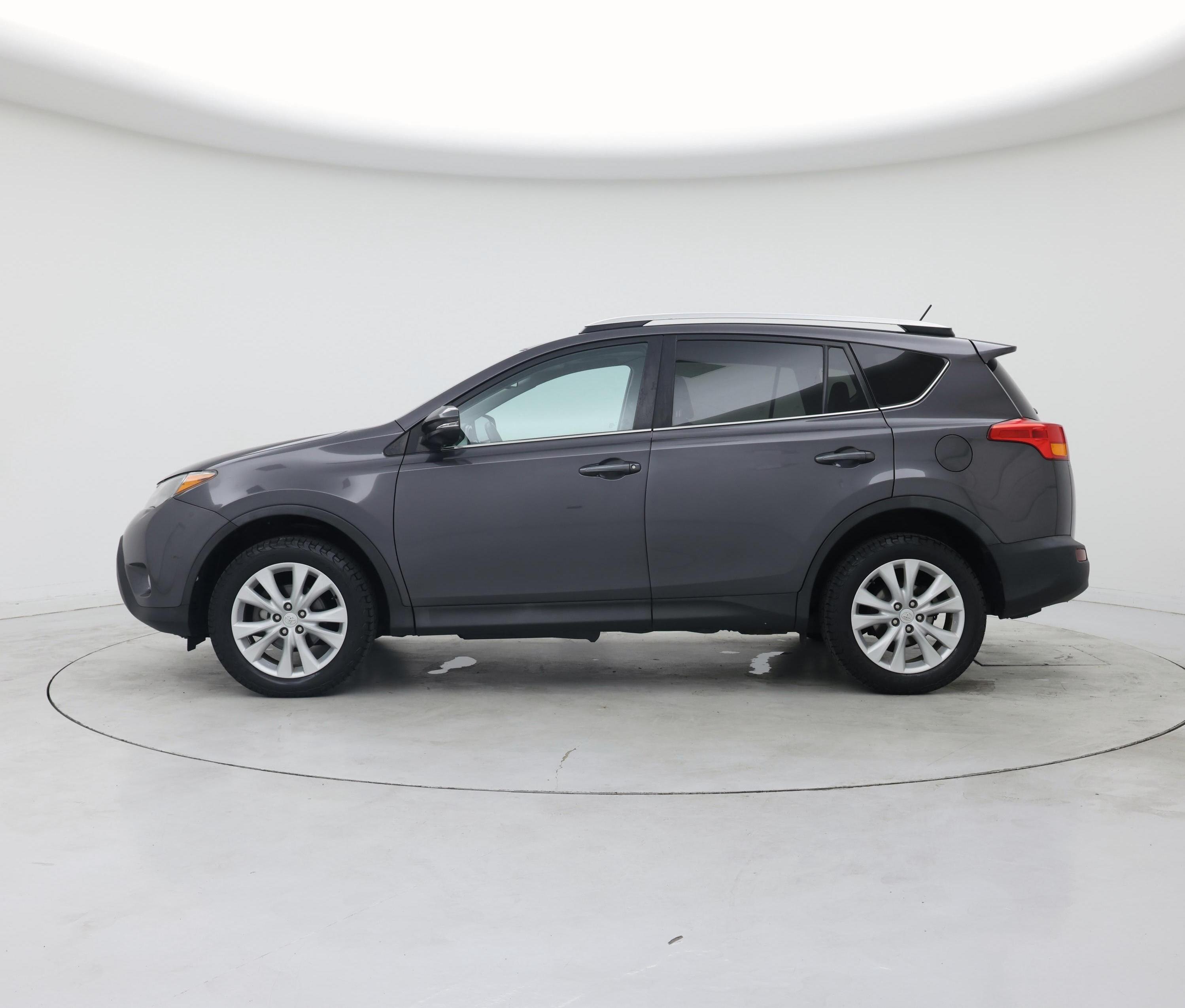 Thumbnail: 2015 Toyota RAV4 - 3