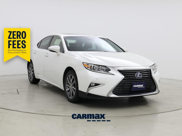 White 2017 Lexus ES Hybrid 300h FWD Sedan Front-Wheel Drive Automatic