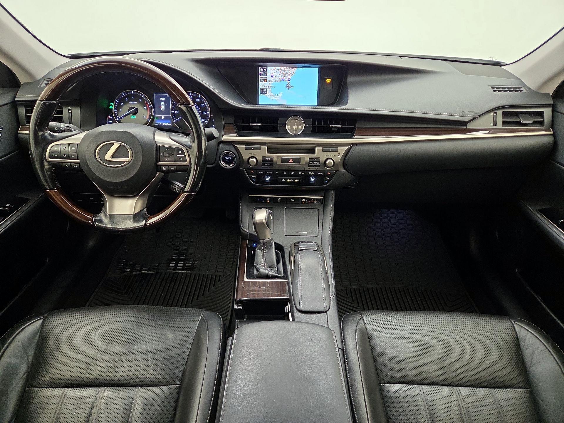 Thumbnail: 2017 Lexus ES - 9