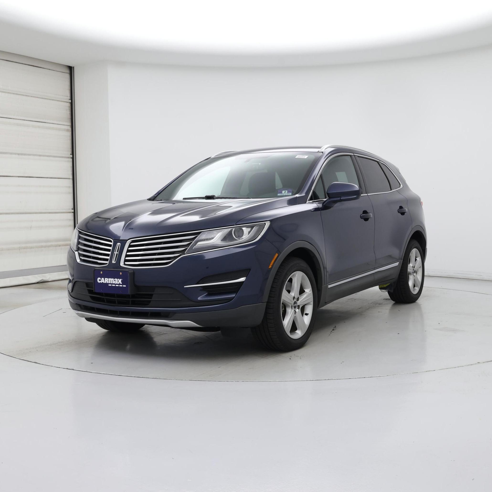 Thumbnail: 2017 Lincoln MKC - 4