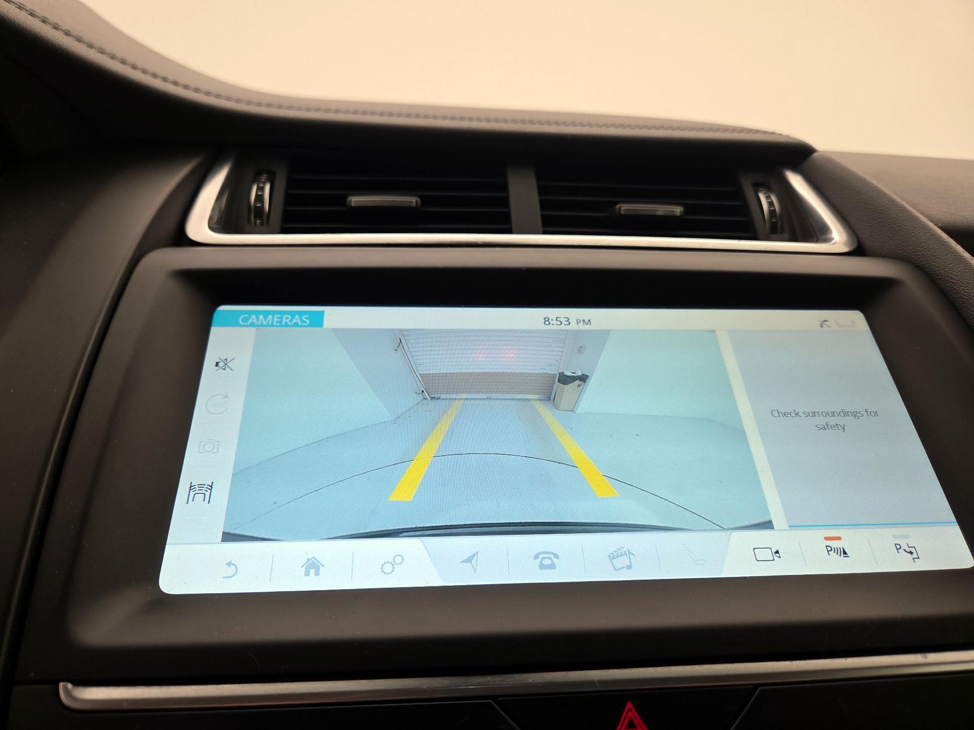 Thumbnail: 2020 Jaguar E-Pace - 14