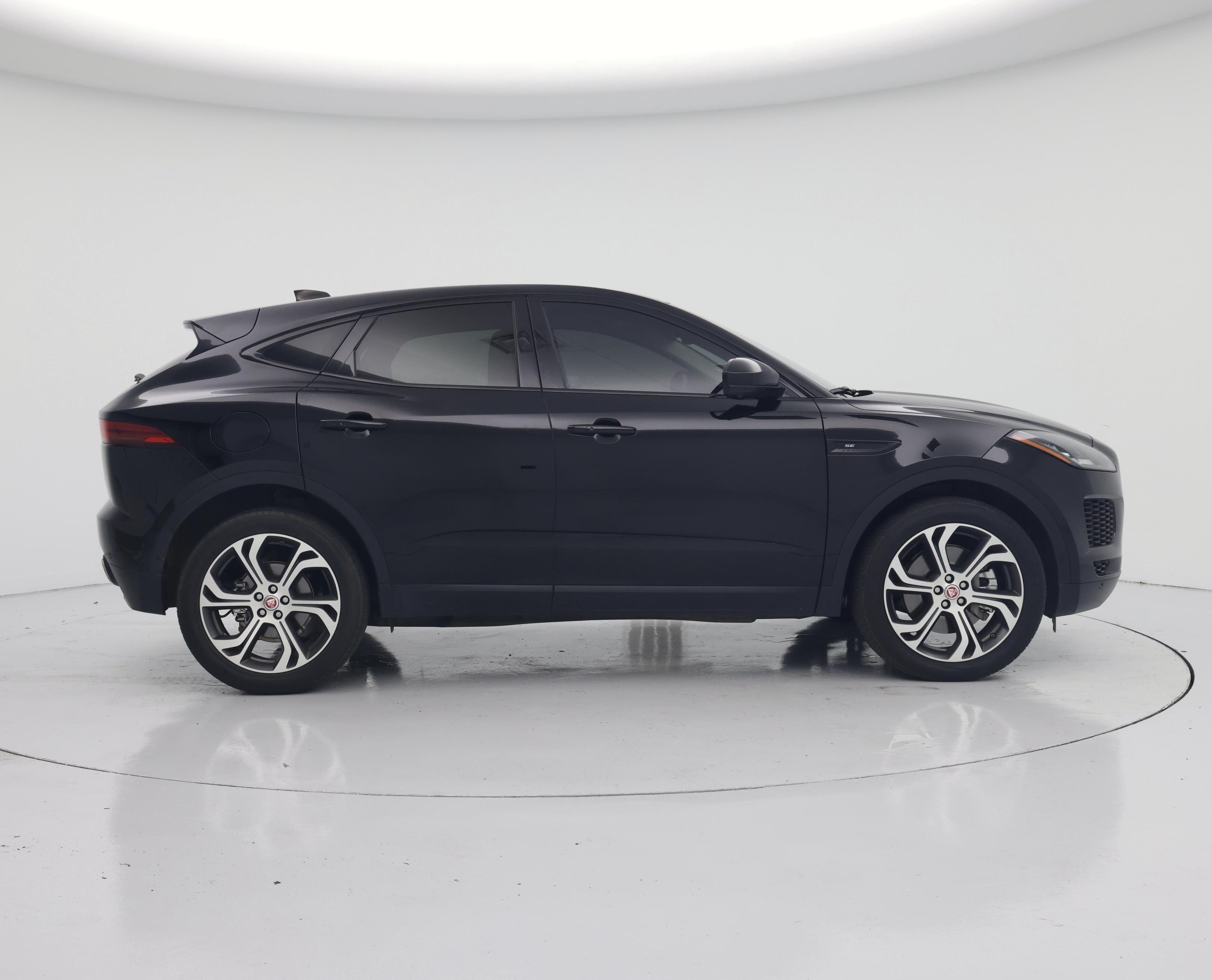 Thumbnail: 2020 Jaguar E-Pace - 7