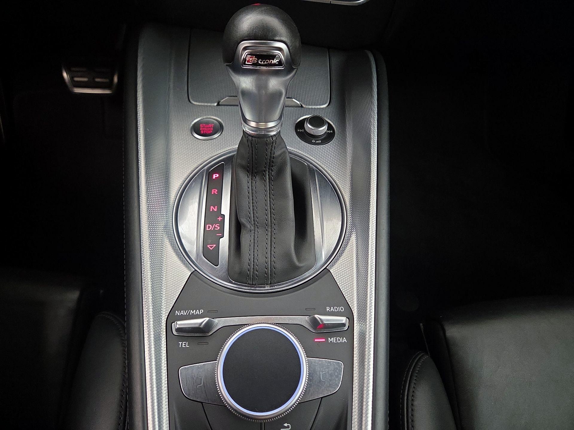 Thumbnail: 2016 Audi TT - 18