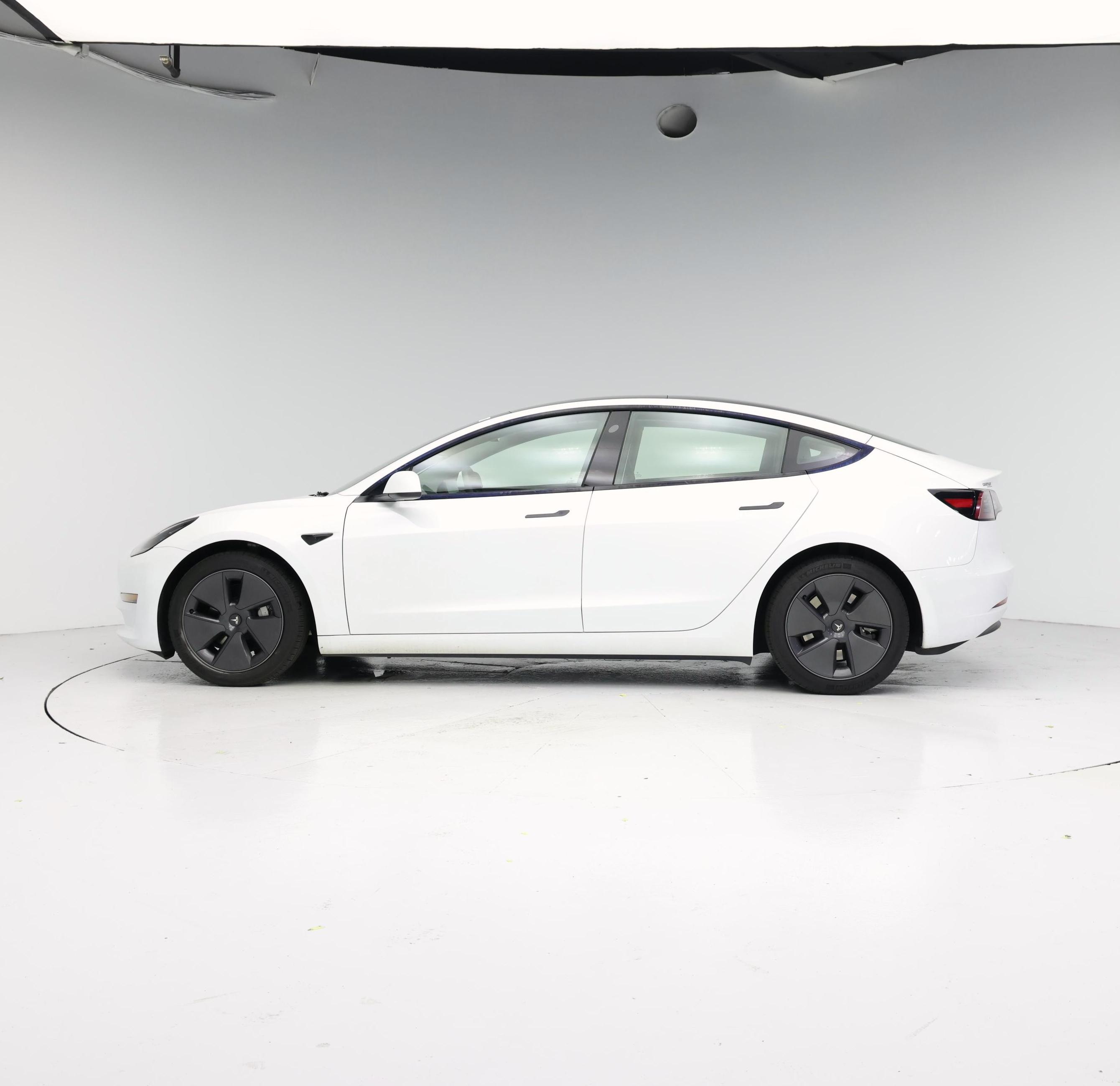 Thumbnail: 2023 Tesla Model 3 - 3