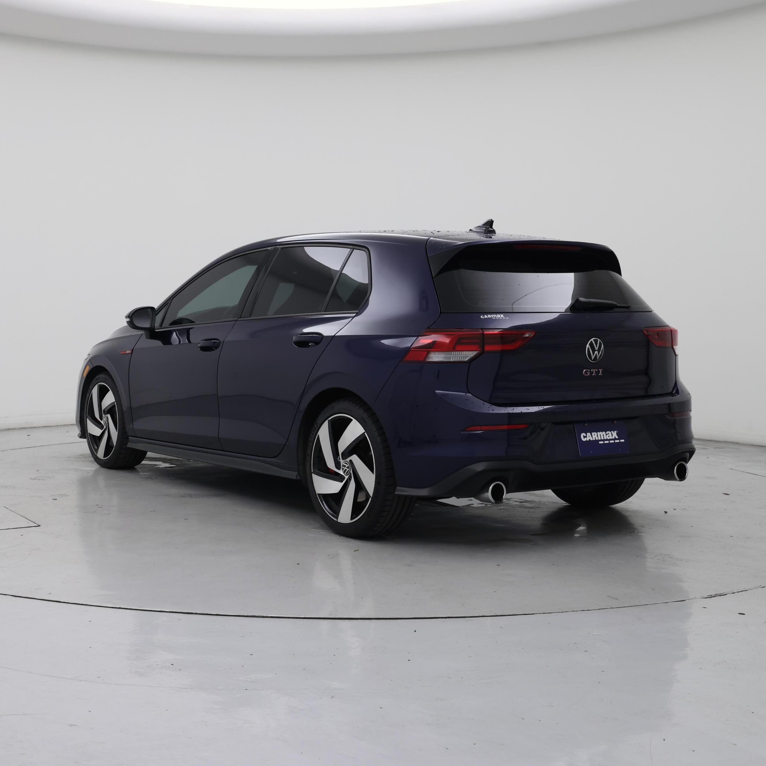 Thumbnail: 2022 Volkswagen Golf - 2