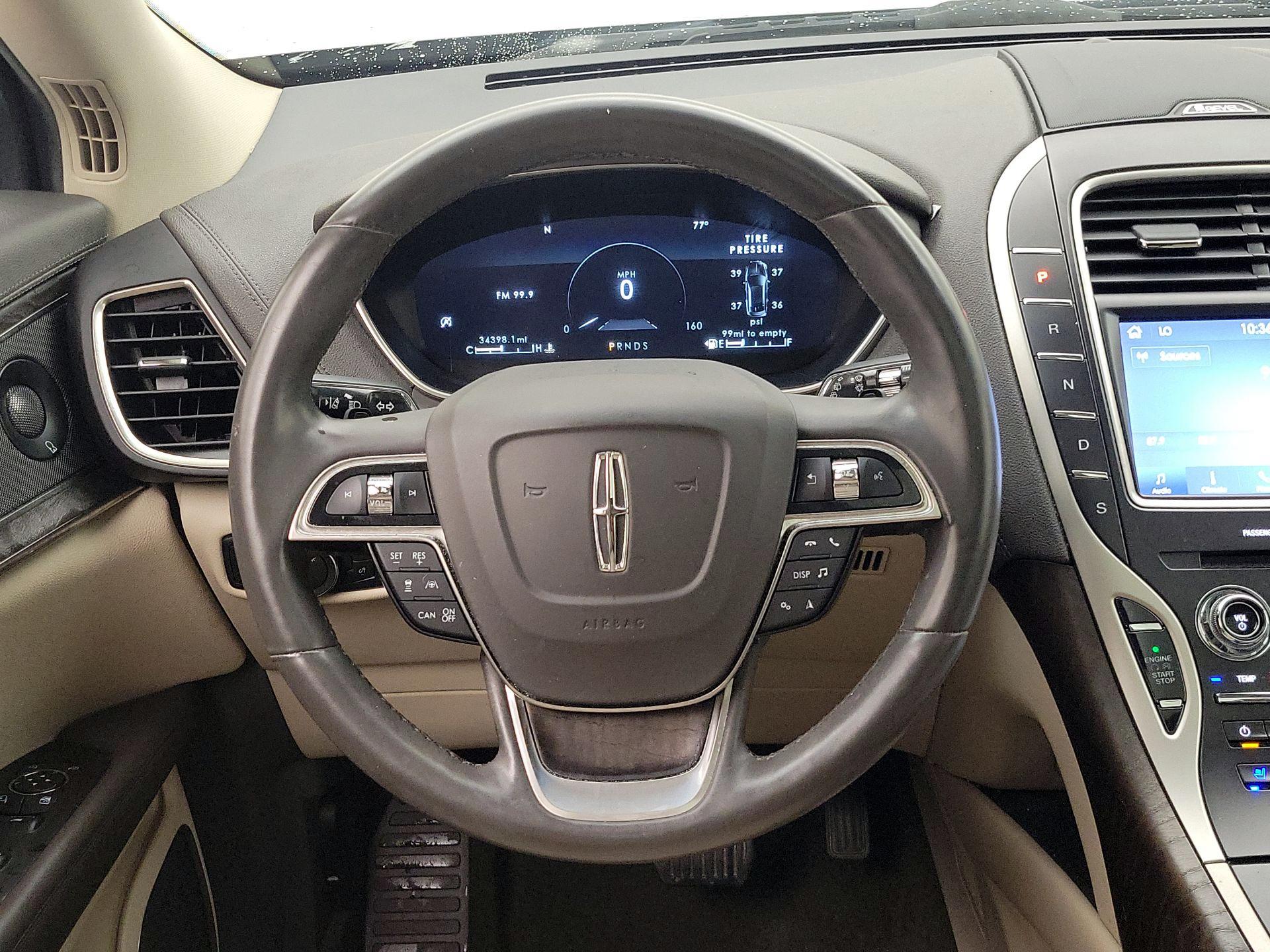 Thumbnail: 2020 Lincoln Nautilus - 10