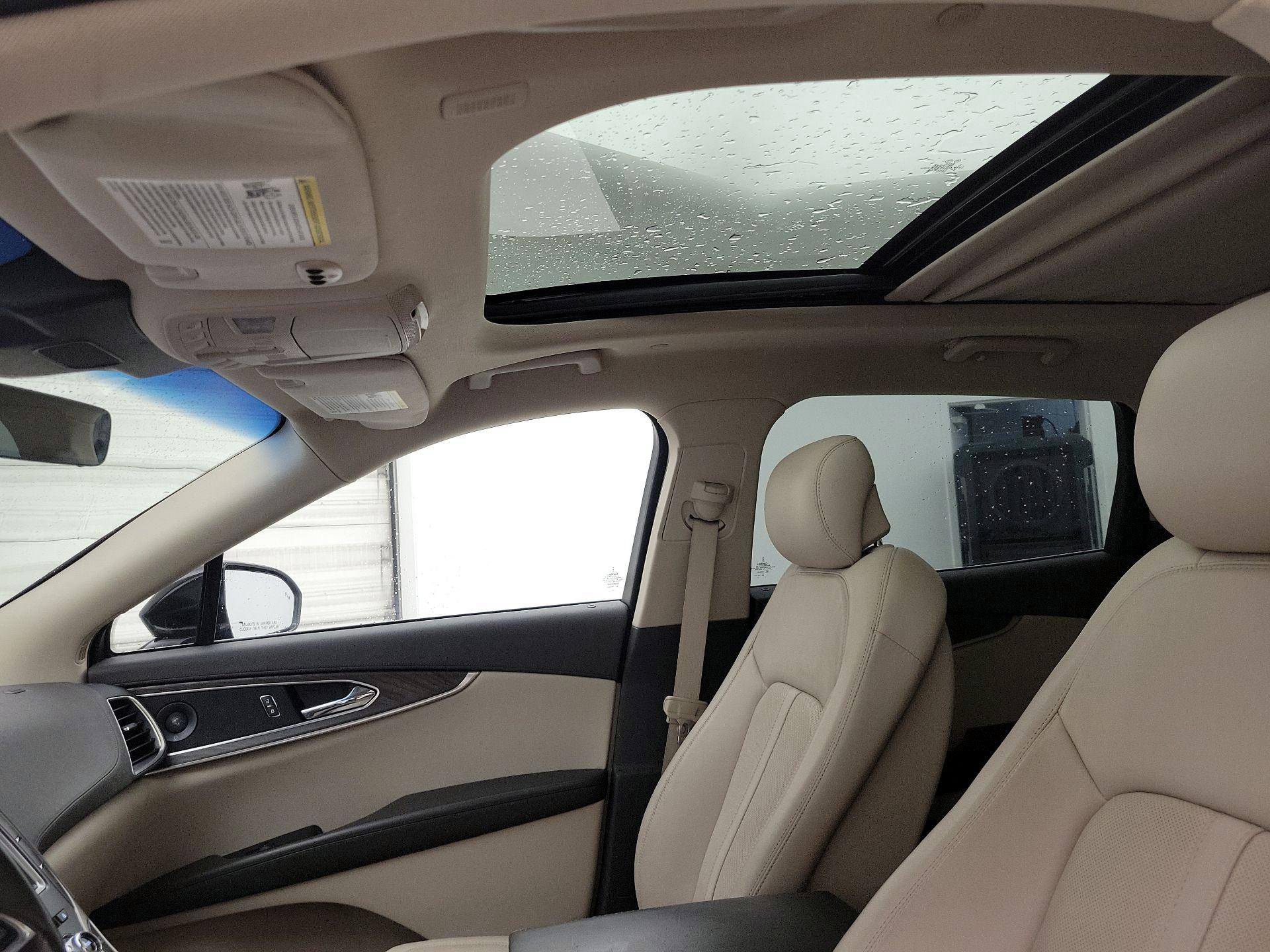 Thumbnail: 2020 Lincoln Nautilus - 19