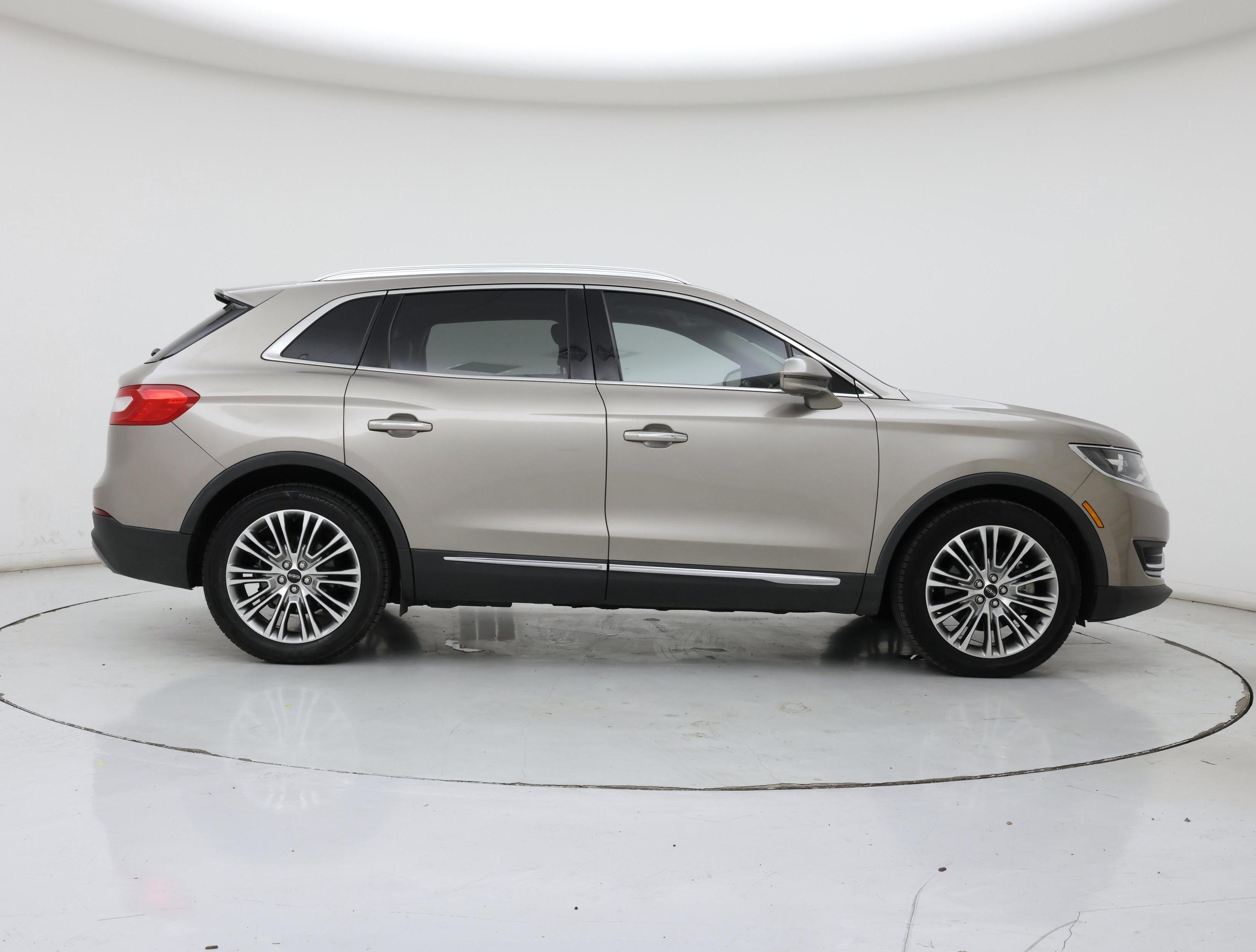 Thumbnail: 2018 Lincoln MKX - 7