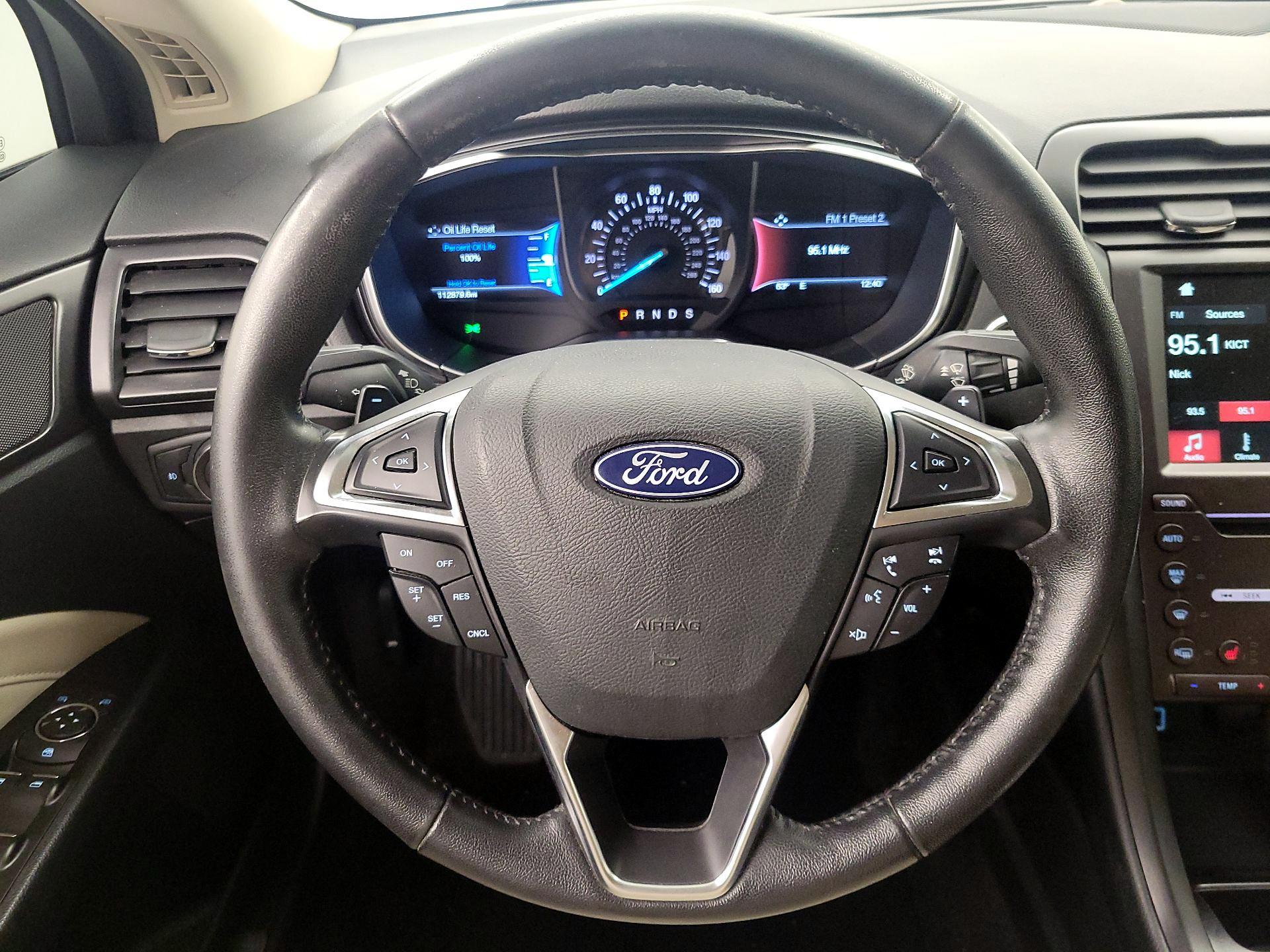 Thumbnail: 2018 Ford Fusion - 10